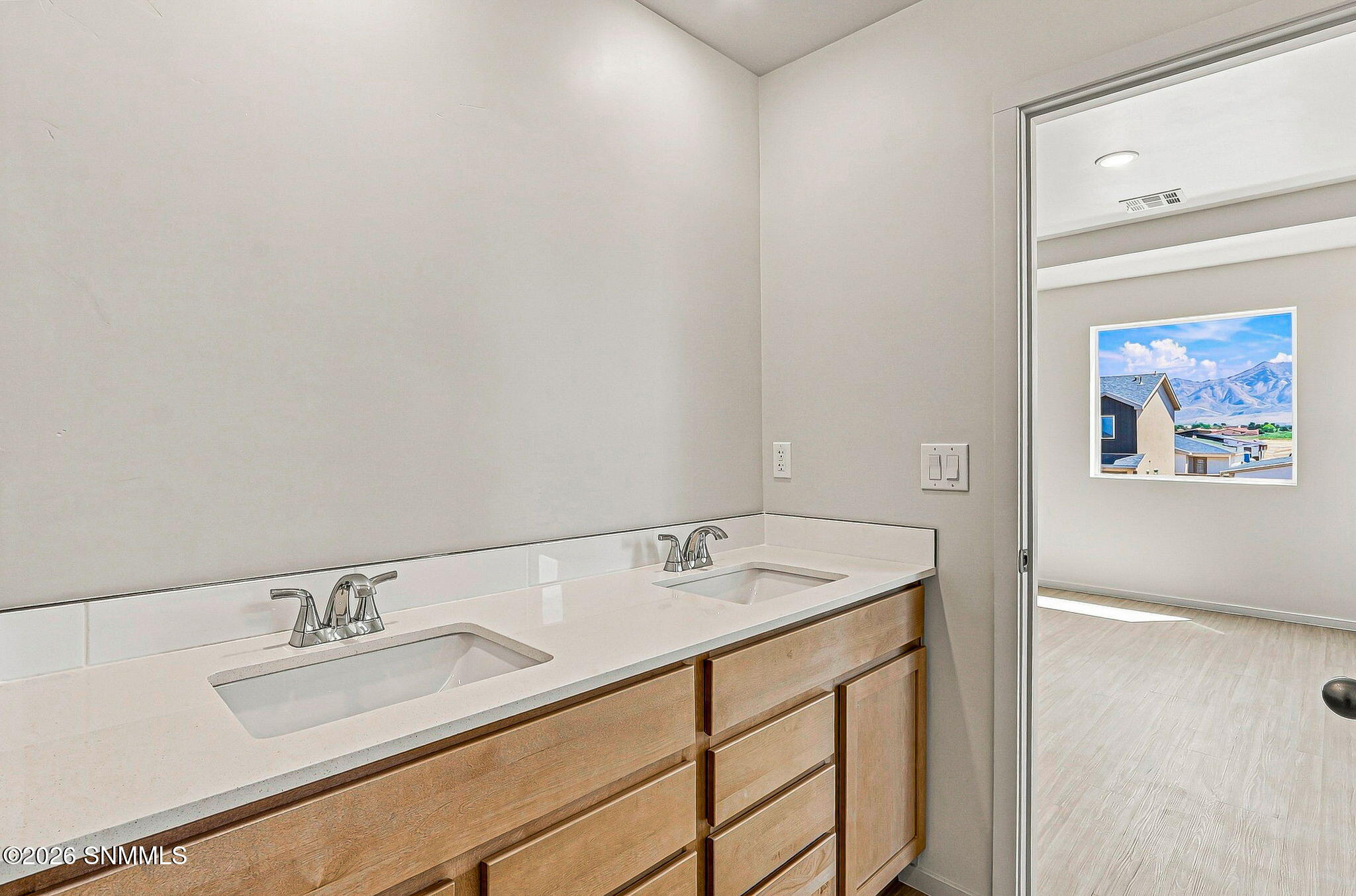 5547 Primorosa Place Property Photo 35