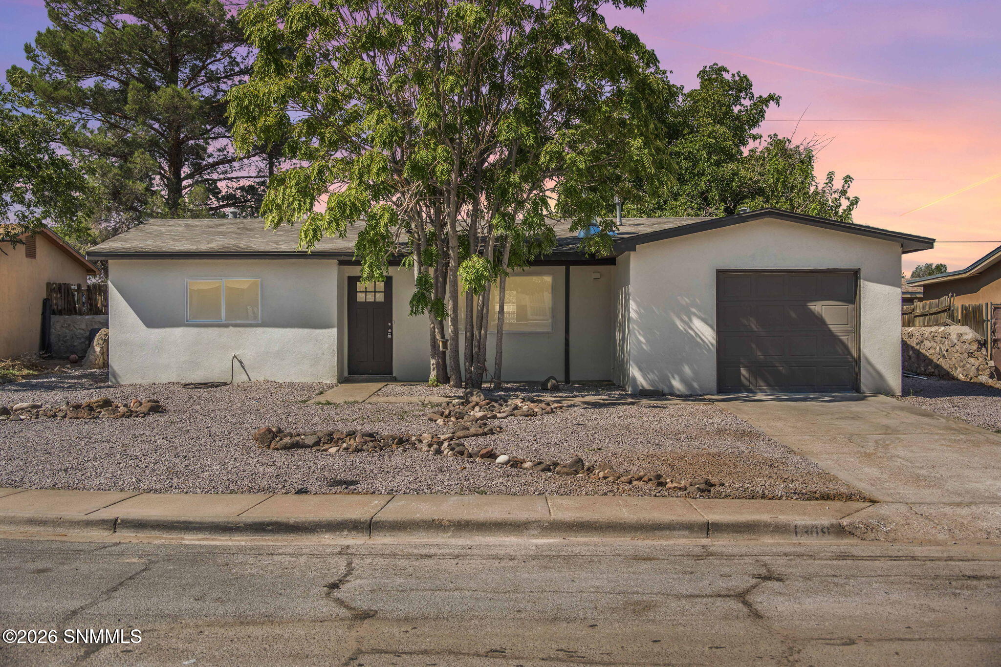 1309 Eucalyptus Drive Property Photo 1