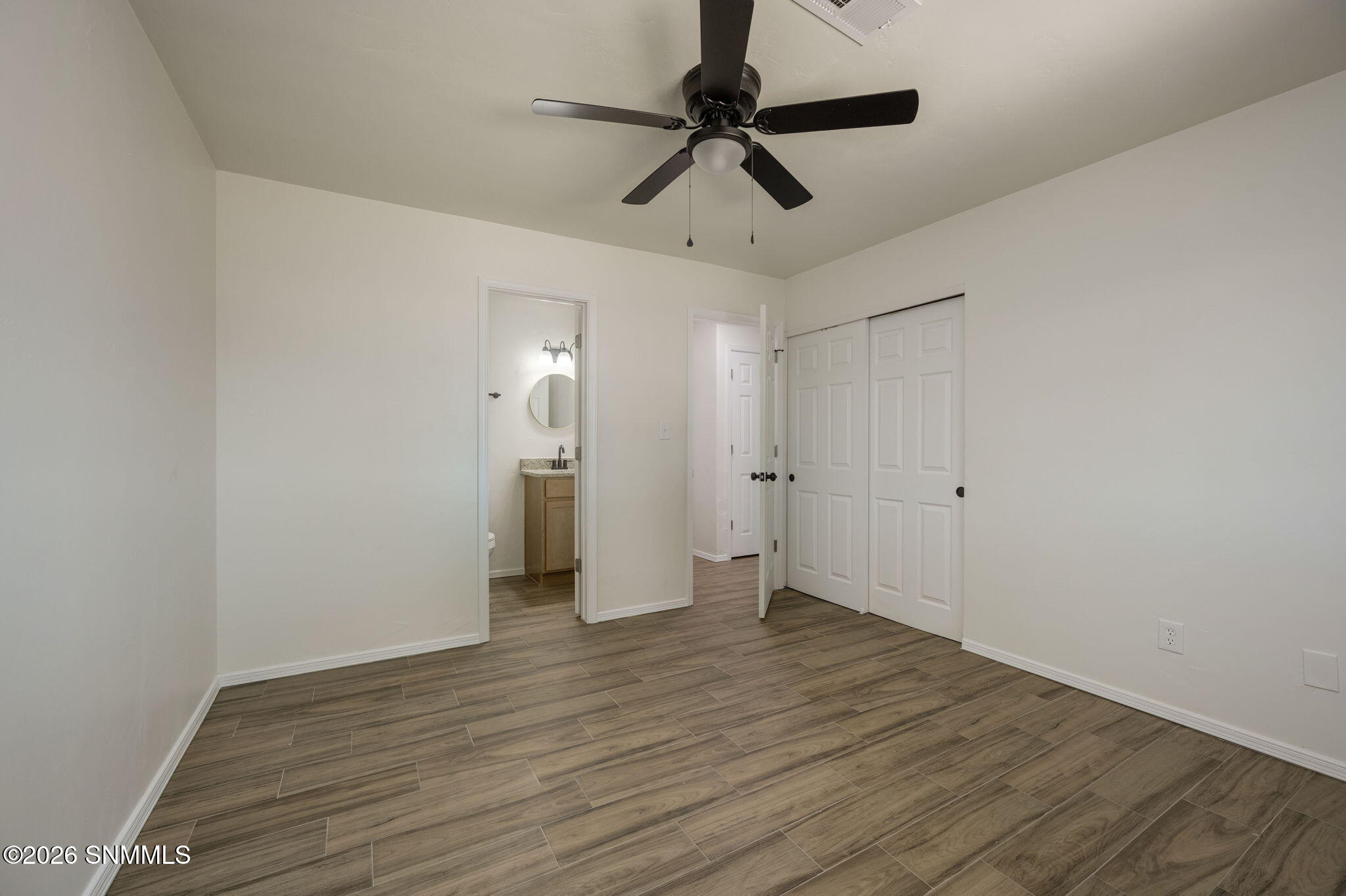 1309 Eucalyptus Drive Property Photo 16