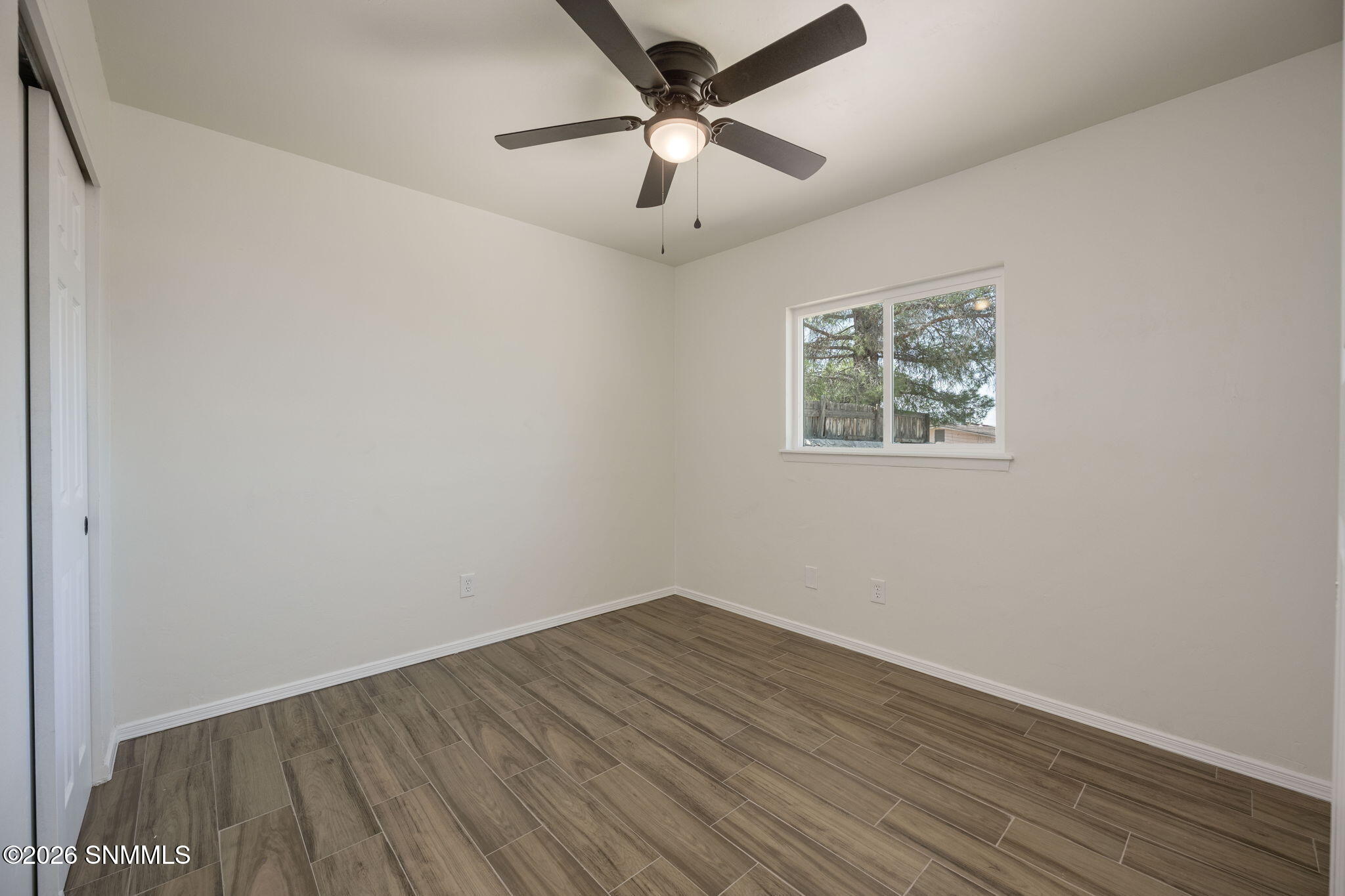 1309 Eucalyptus Drive Property Photo 22