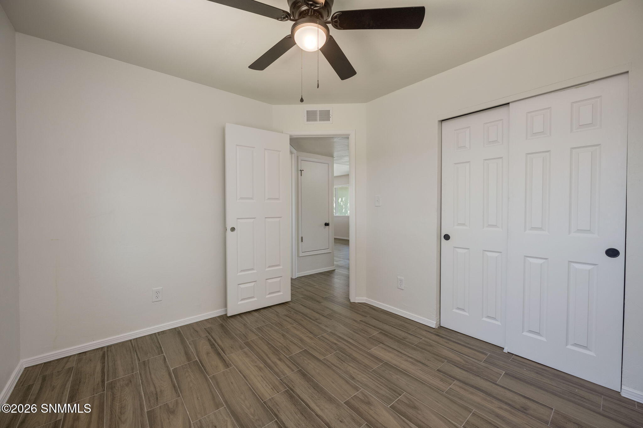 1309 Eucalyptus Drive Property Photo 23