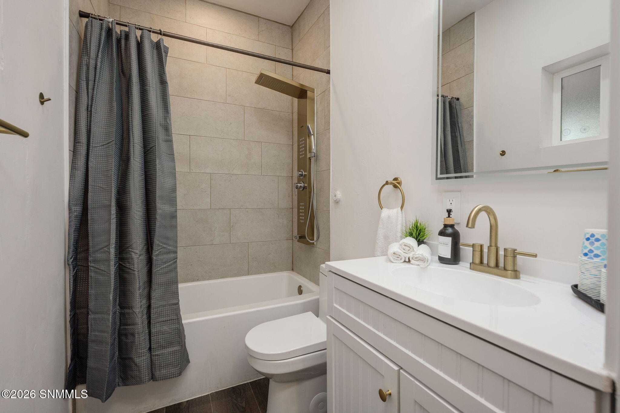 1040 Hess Terrace Property Photo 42