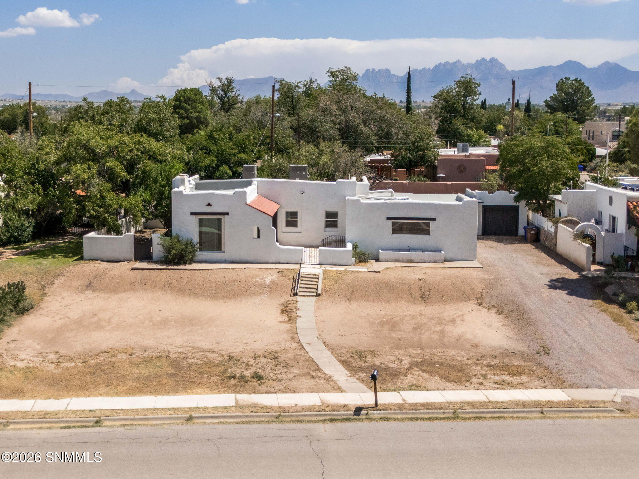 1040 Hess Terrace Property Photo 58