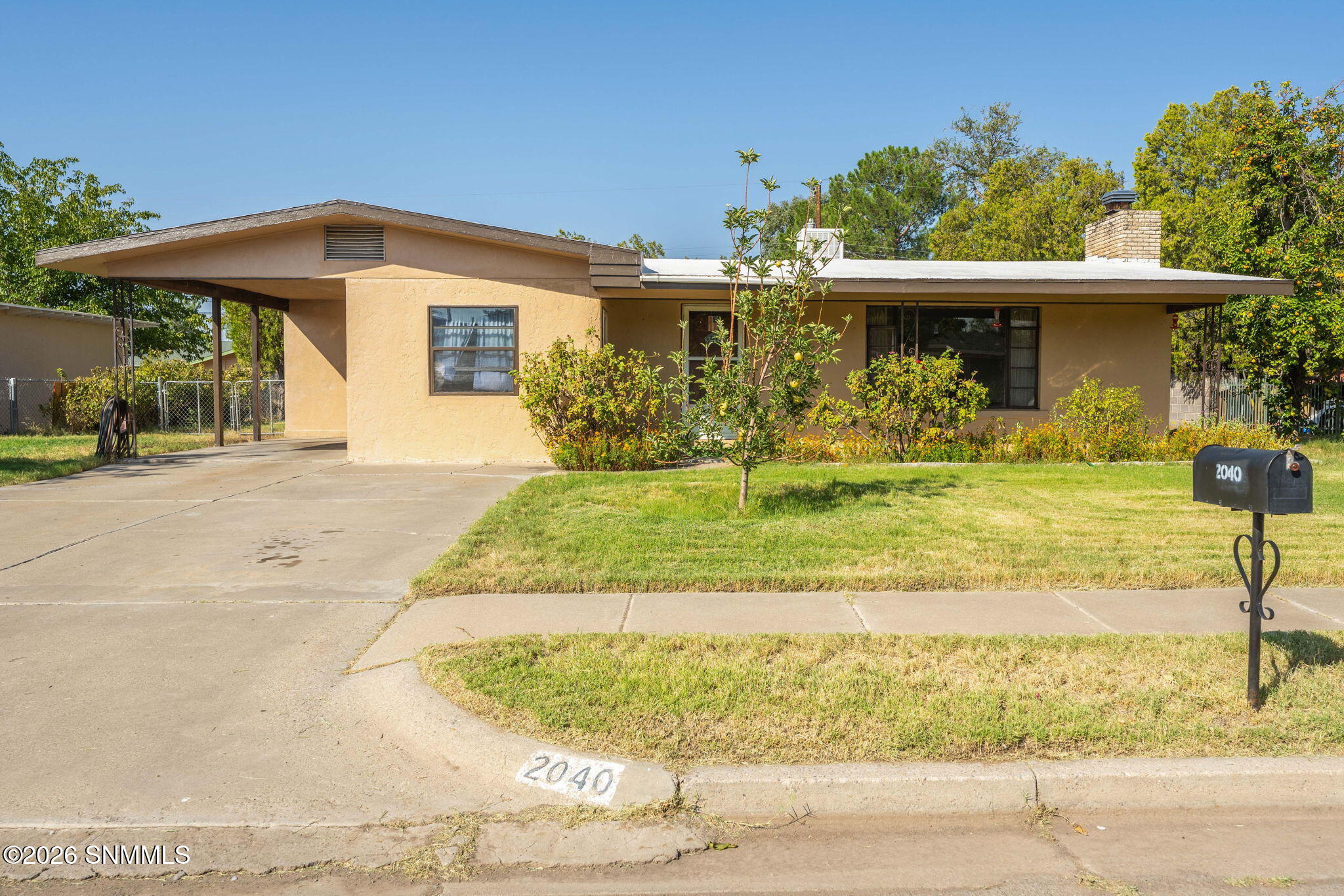 2040 Chisholm Trail Property Photo 1