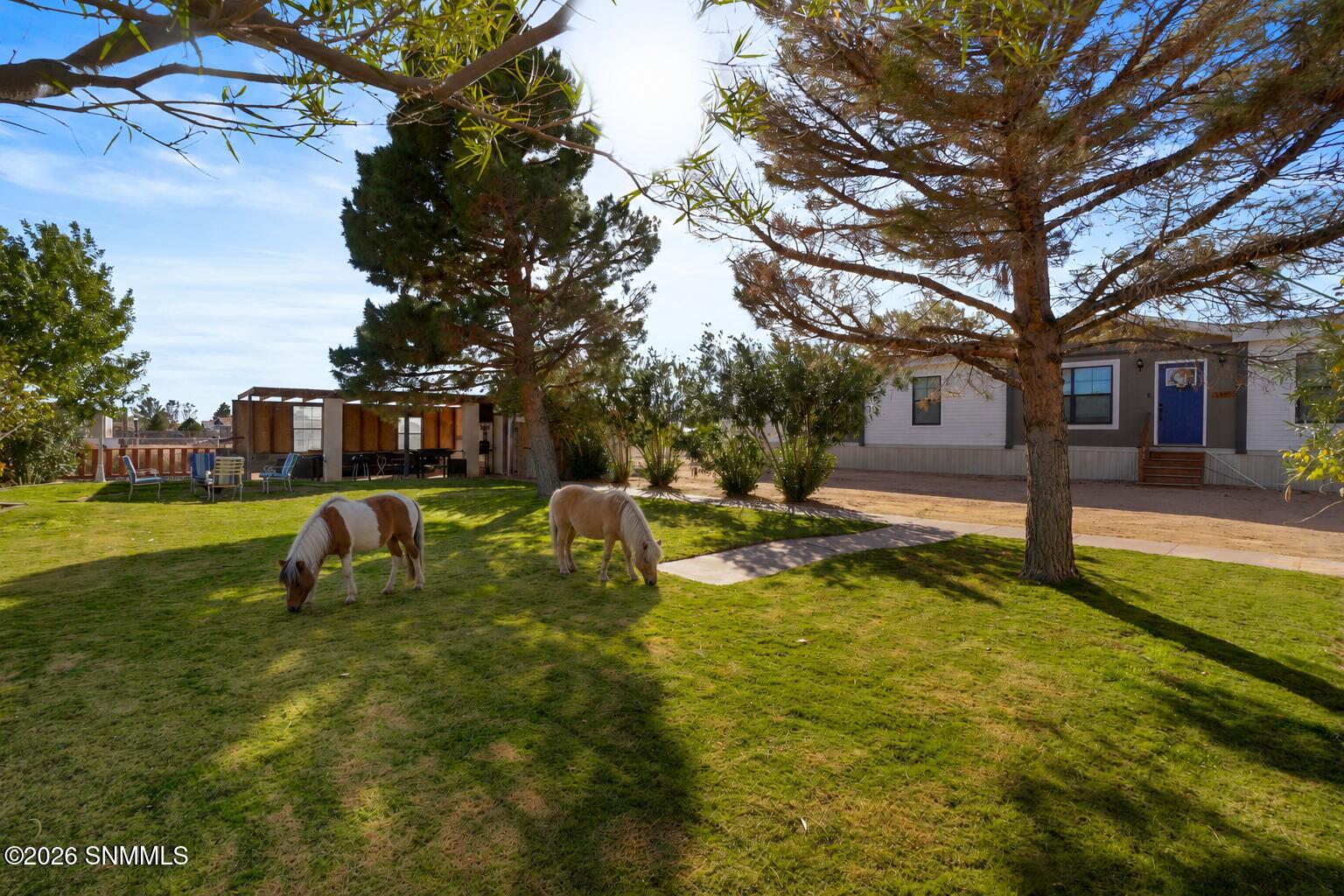 140 Argelia Drive Property Photo 2
