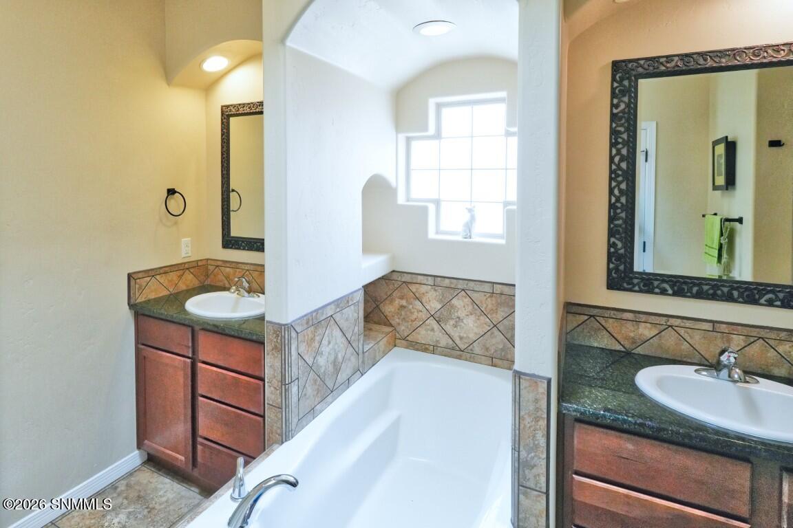 4309 Calle Sonesta Arc Property Photo 47