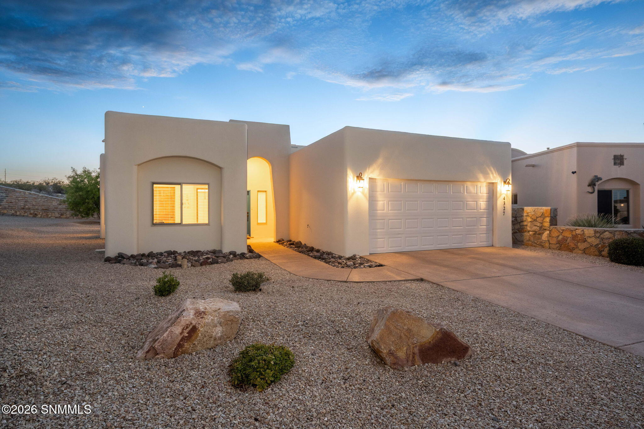 4327 Calle Amarilla Arc Property Photo 2