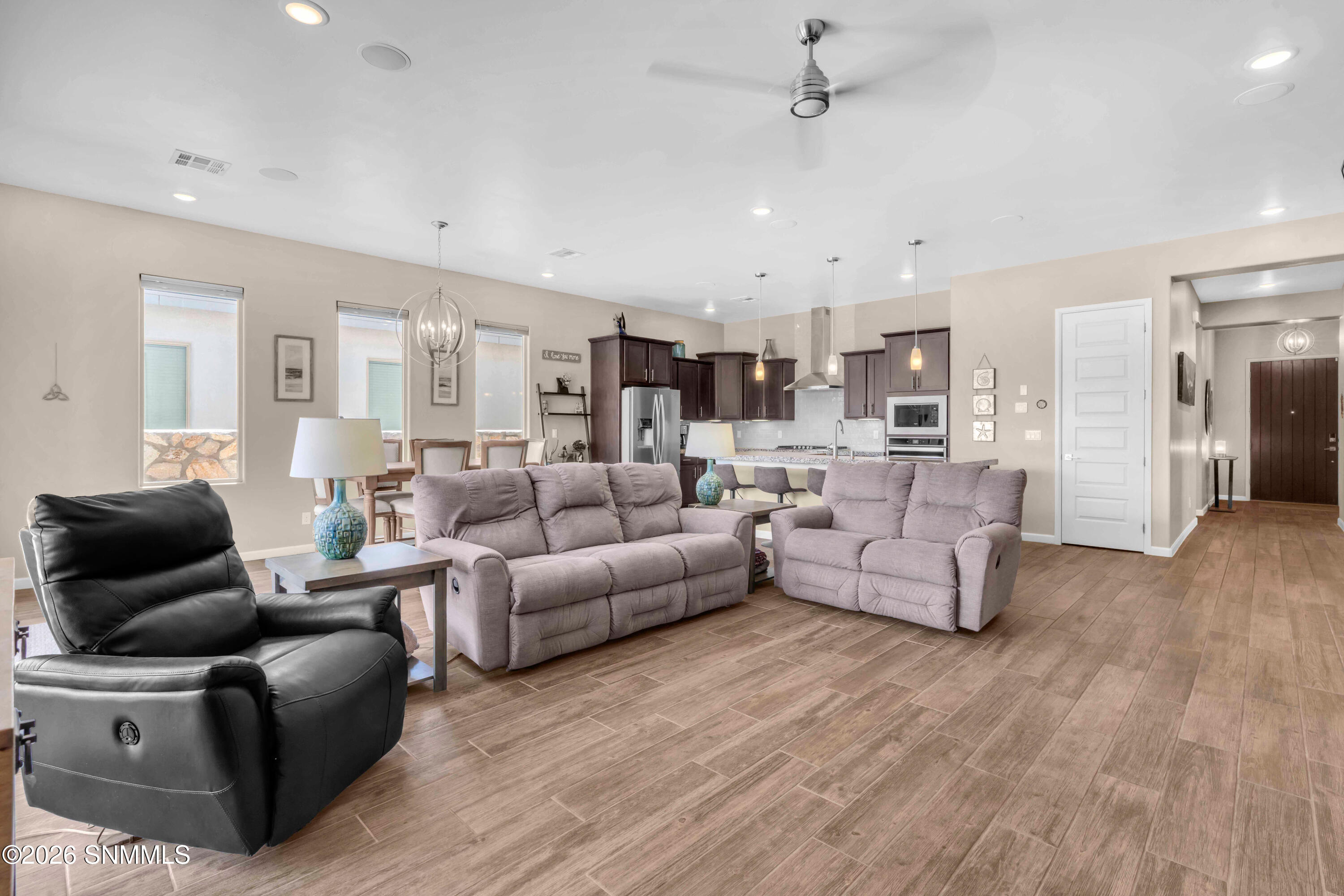 3701 Golden Echo Loop Property Photo 15