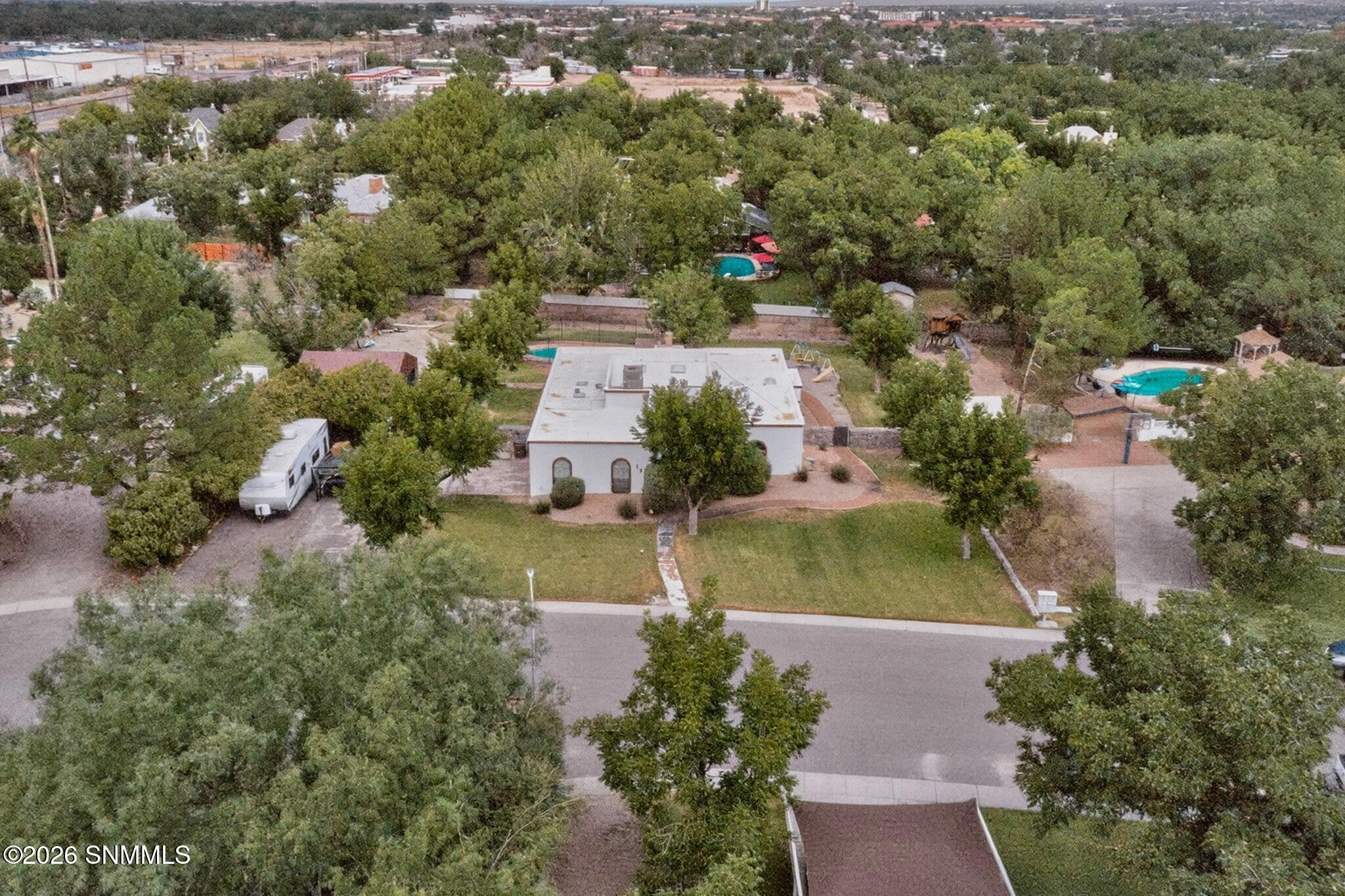 123 Lytton Circle Property Photo 9