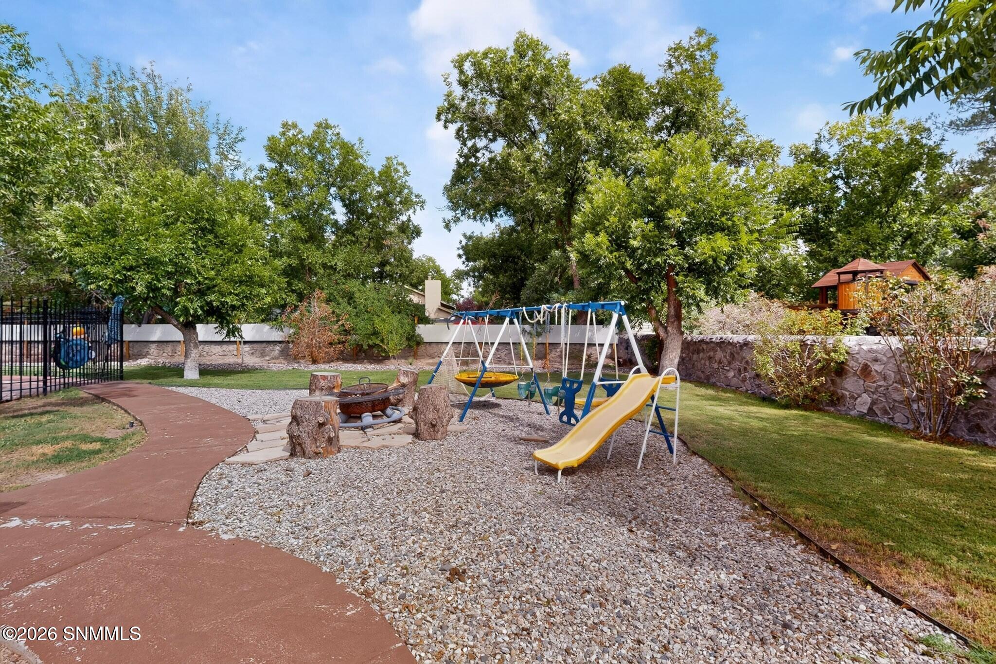123 Lytton Circle Property Photo 49