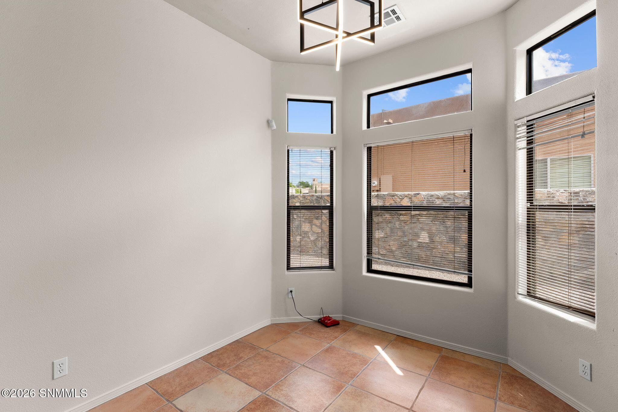 1175 Warm Springs Lane Property Photo 12