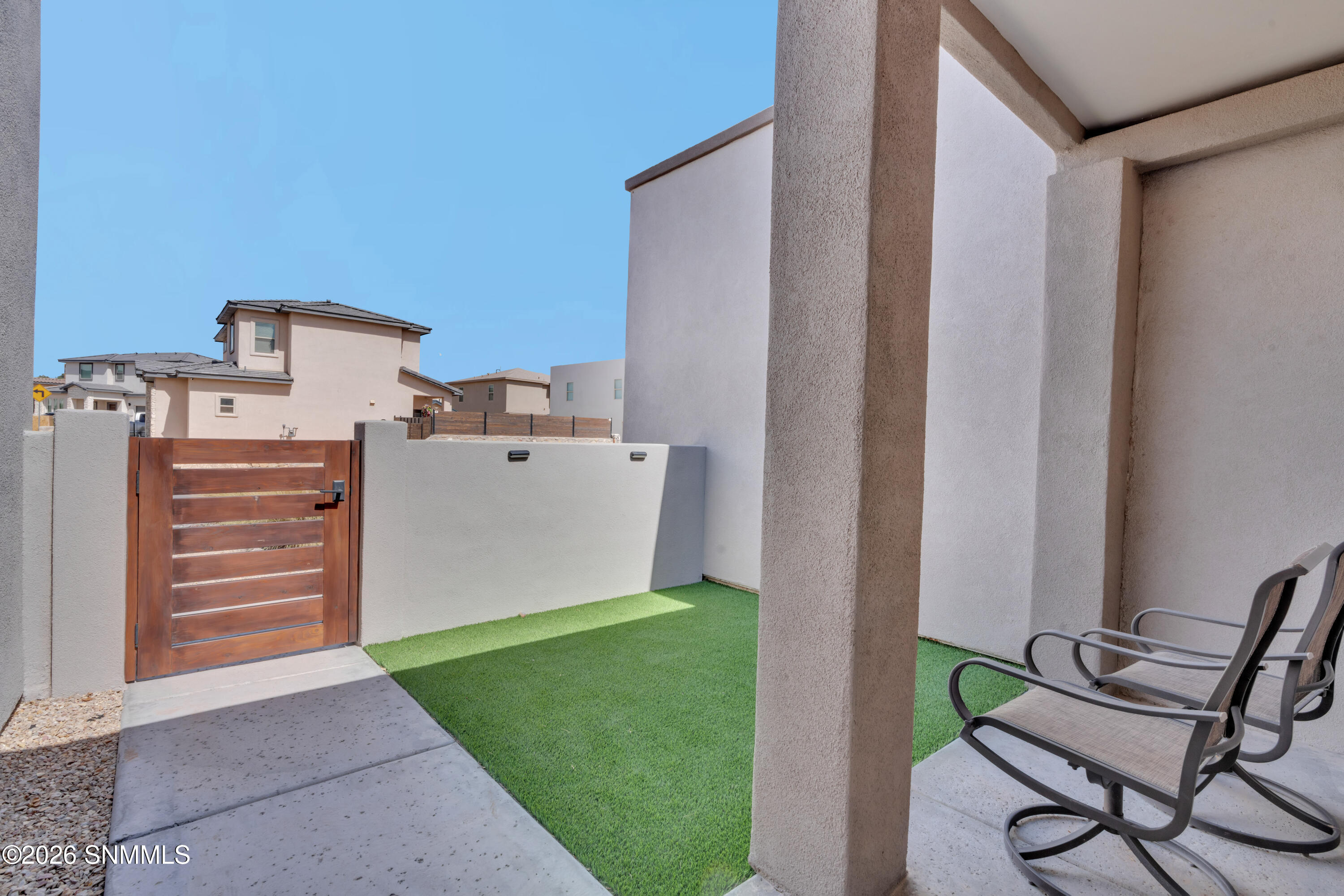 1409 Lenox Avenue Property Photo 6