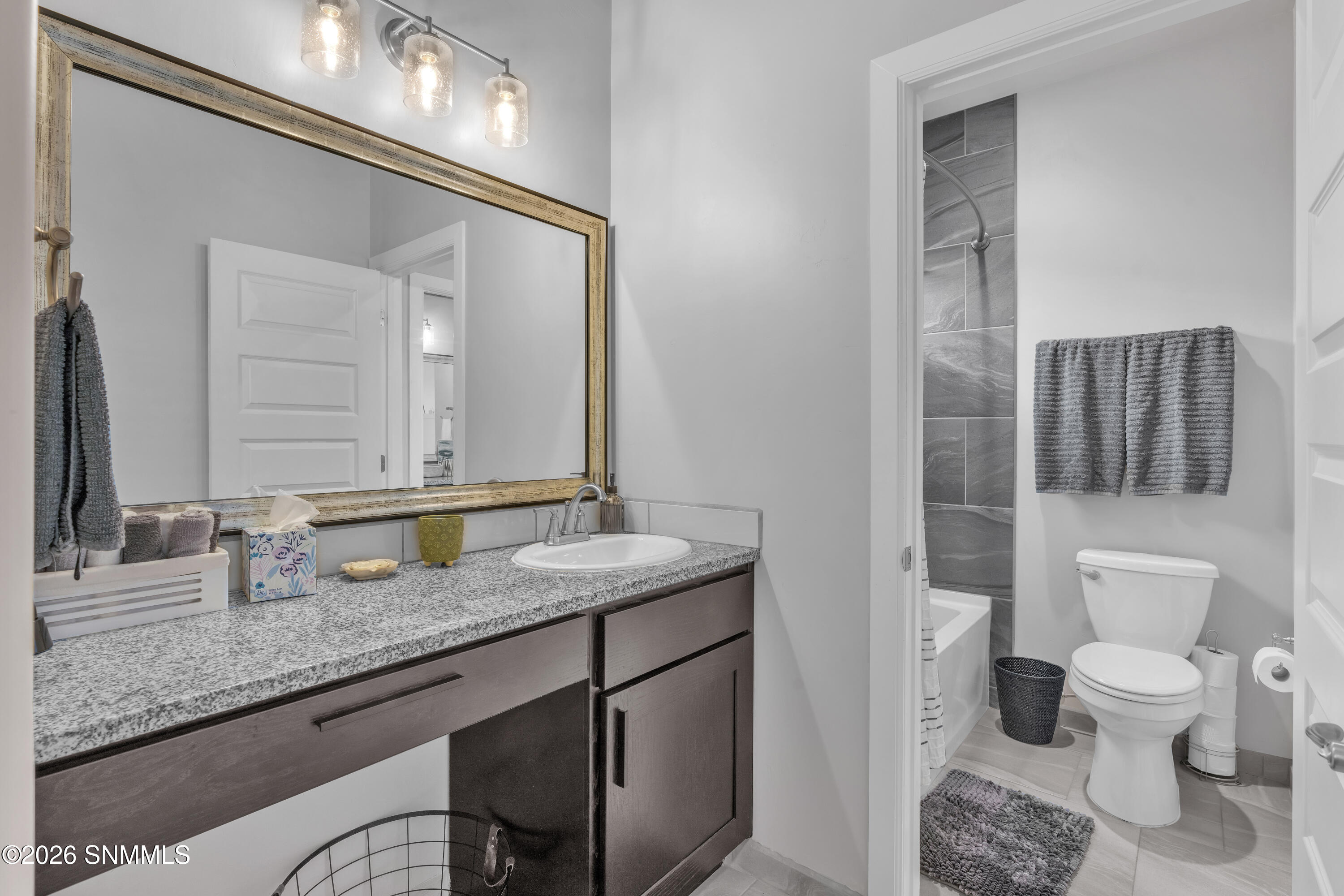 1409 Lenox Avenue Property Photo 9