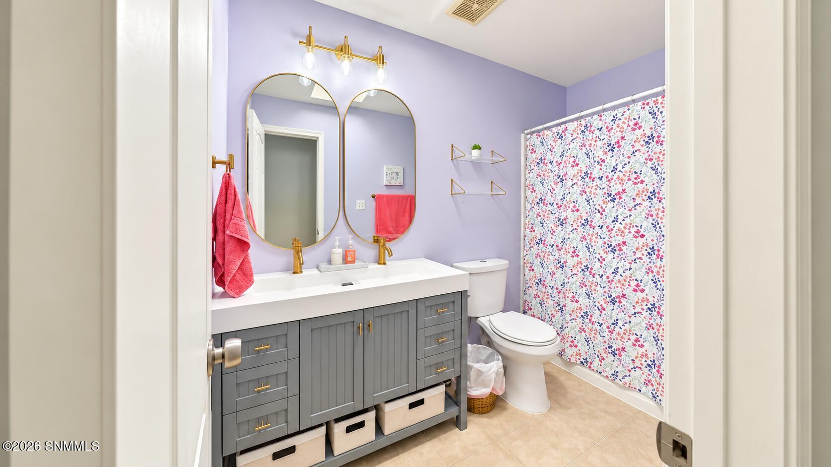 999 Gilmer Way Property Photo 13