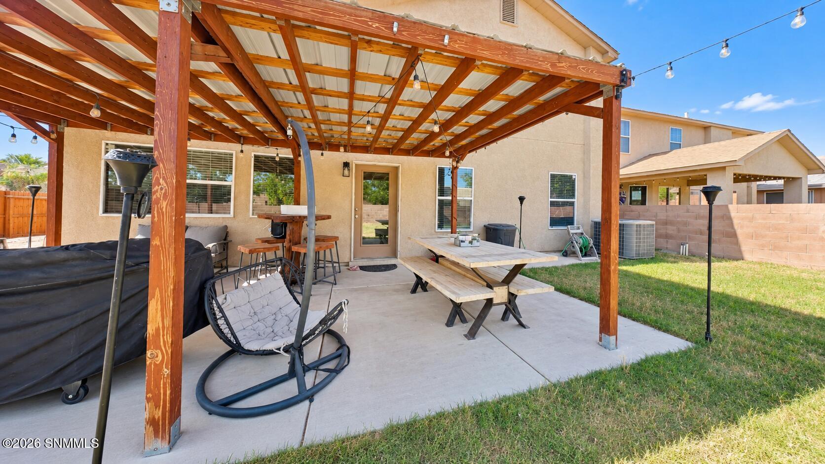 999 Gilmer Way Property Photo 14