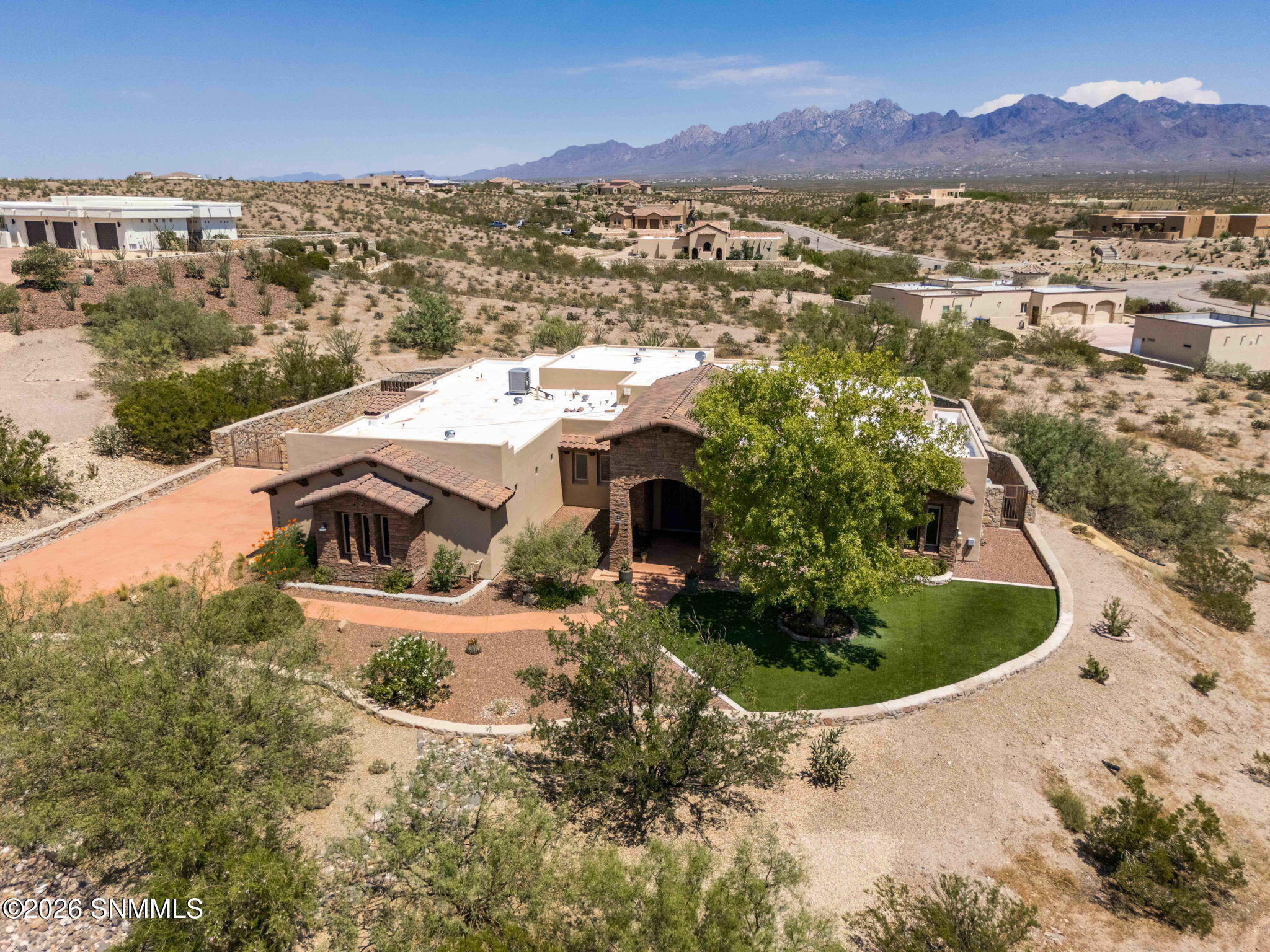 5667 Calle De Paradise Property Photo 1