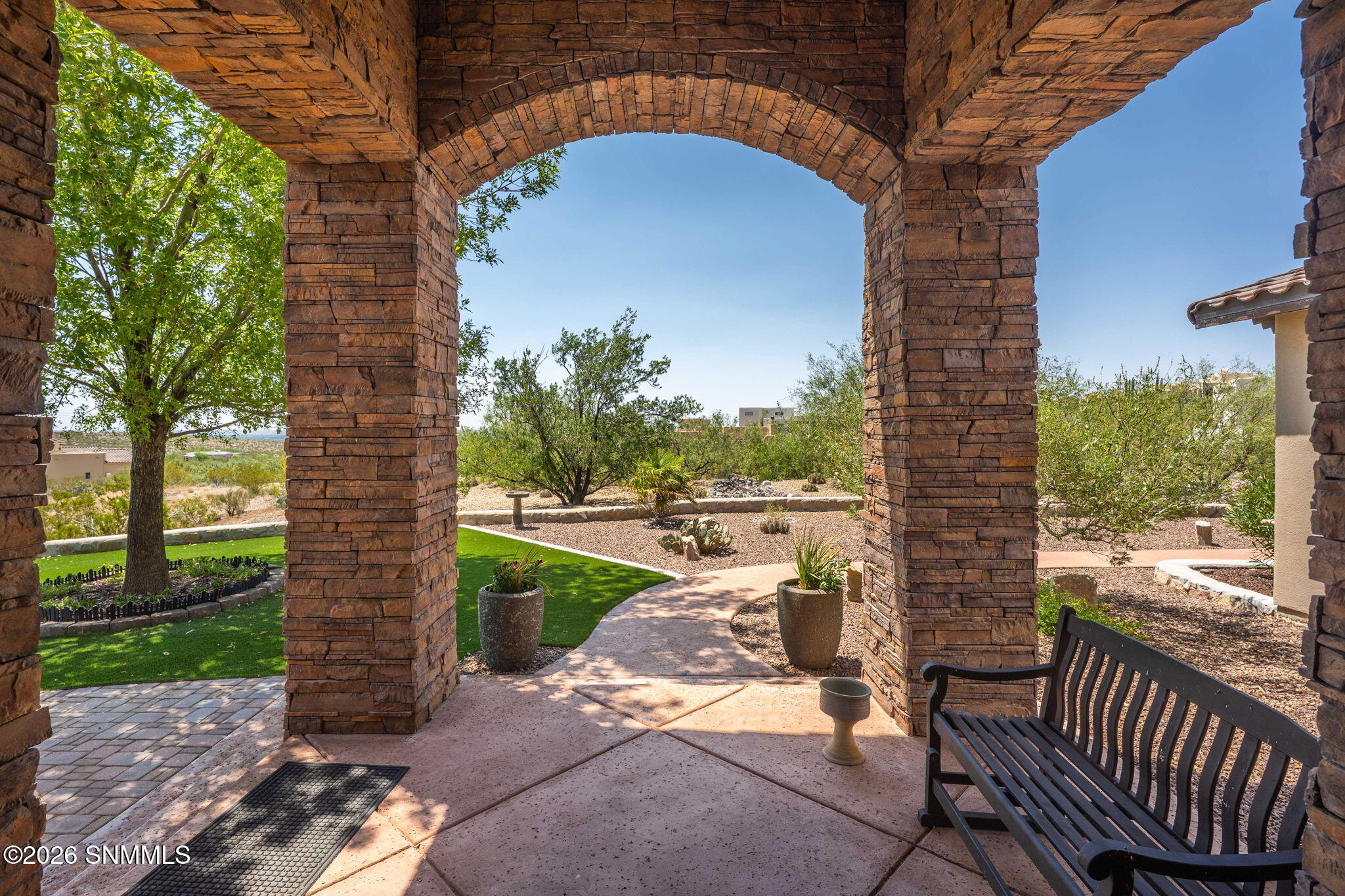 5667 Calle De Paradise Property Photo 5