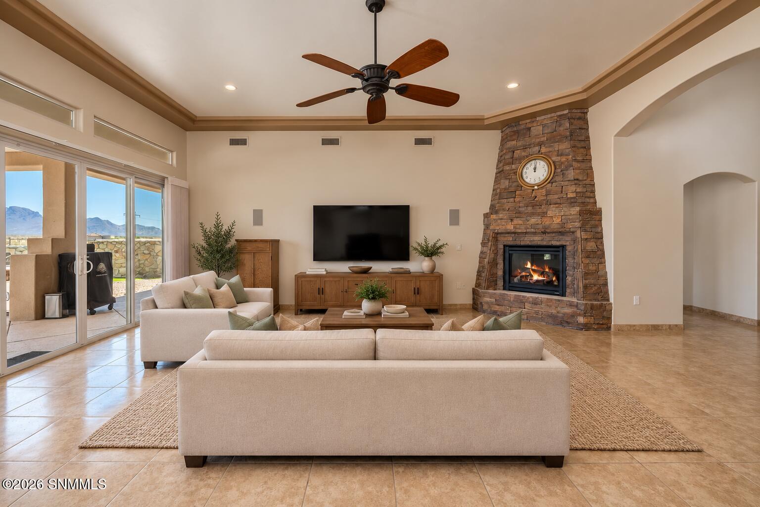 5667 Calle De Paradise Property Photo 12