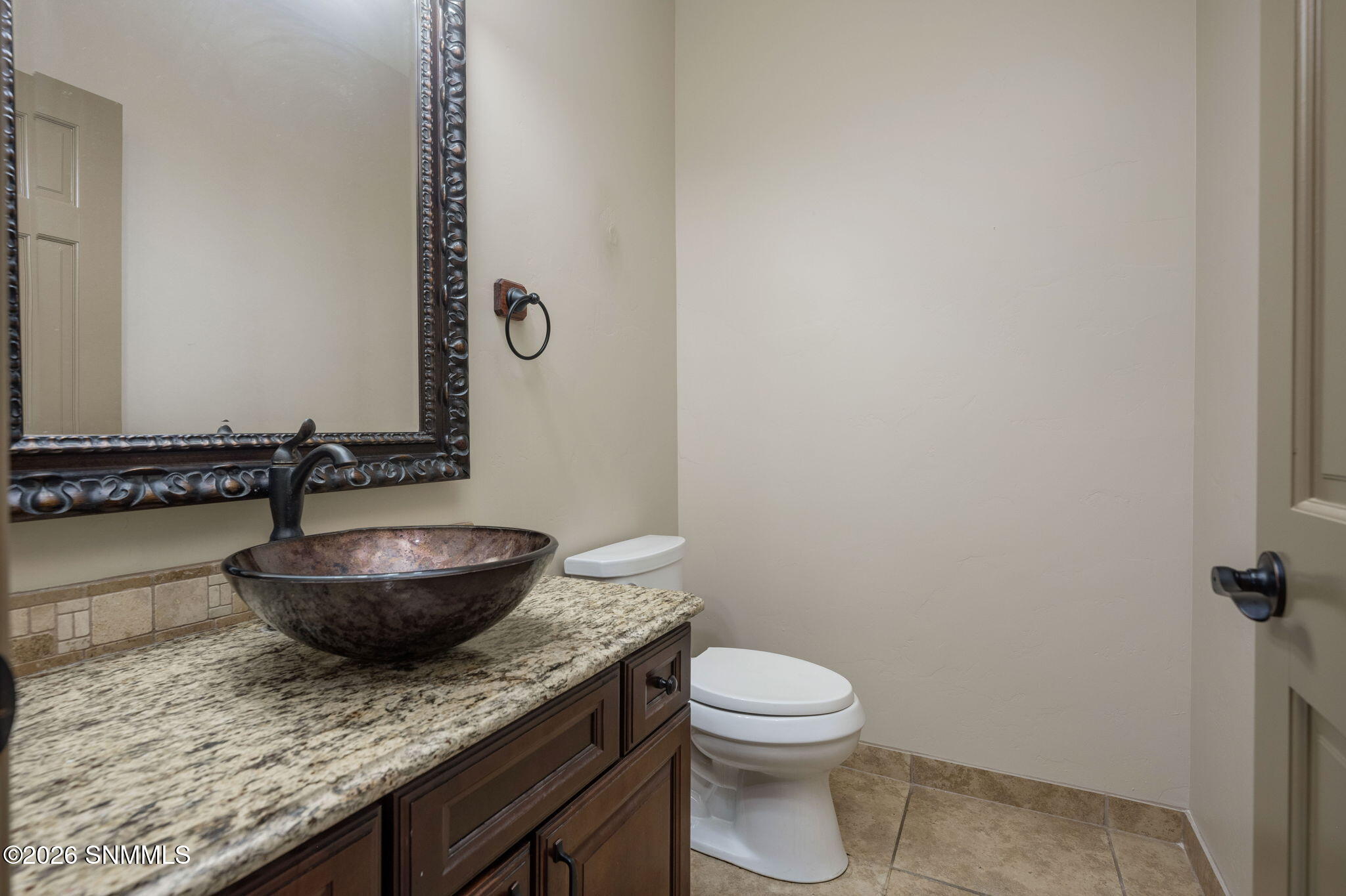 5667 Calle De Paradise Property Photo 19