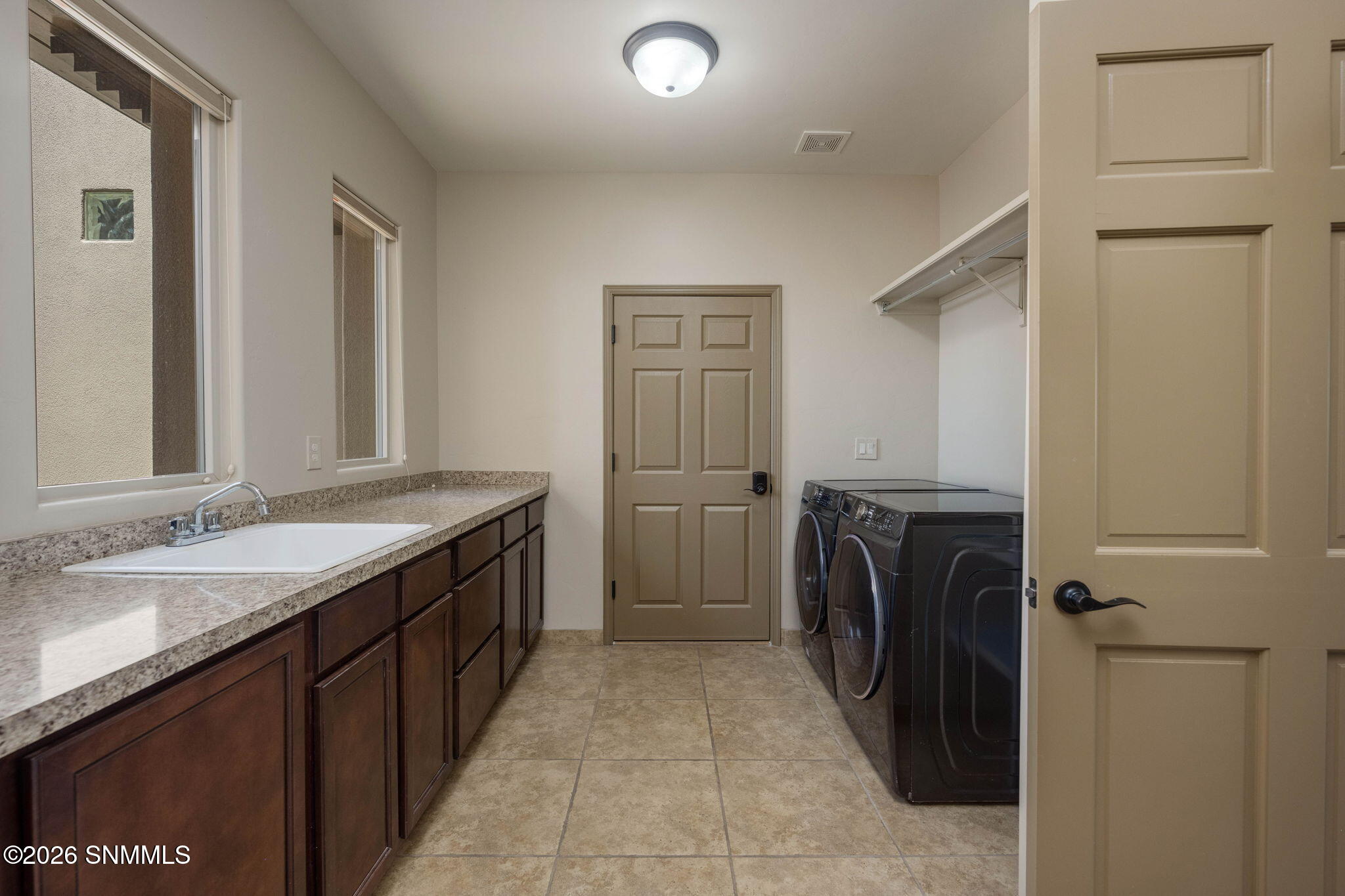 5667 Calle De Paradise Property Photo 39