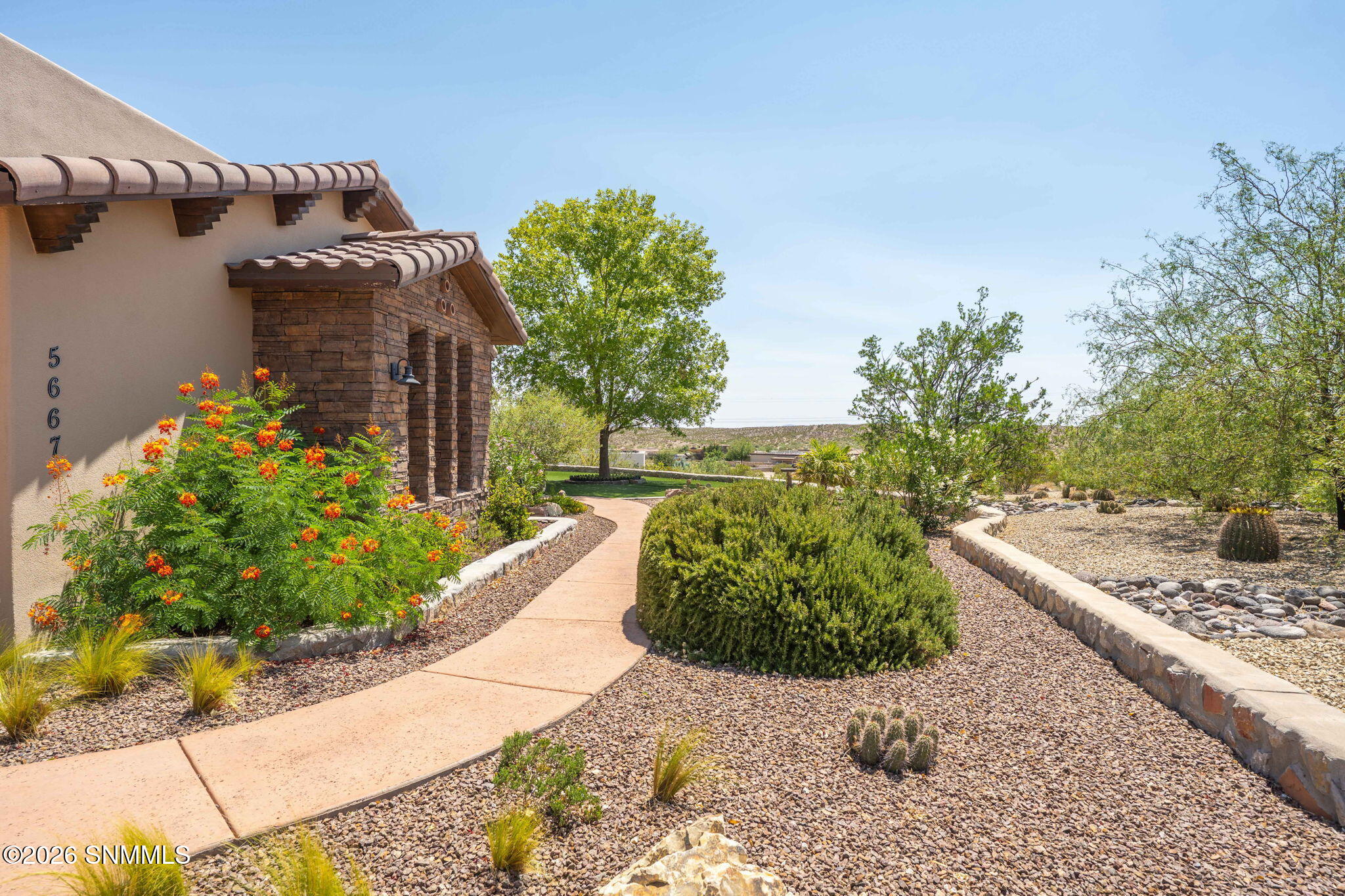 5667 Calle De Paradise Property Photo 76