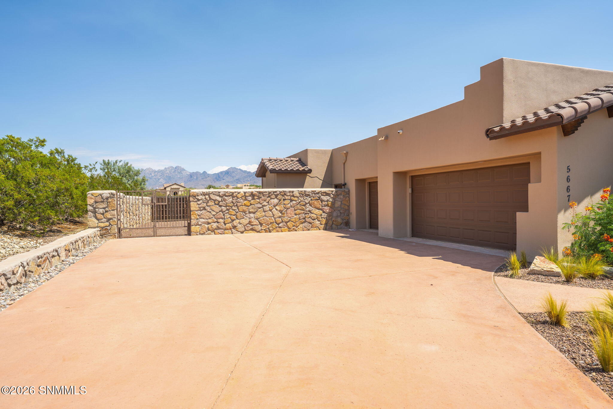 5667 Calle De Paradise Property Photo 77