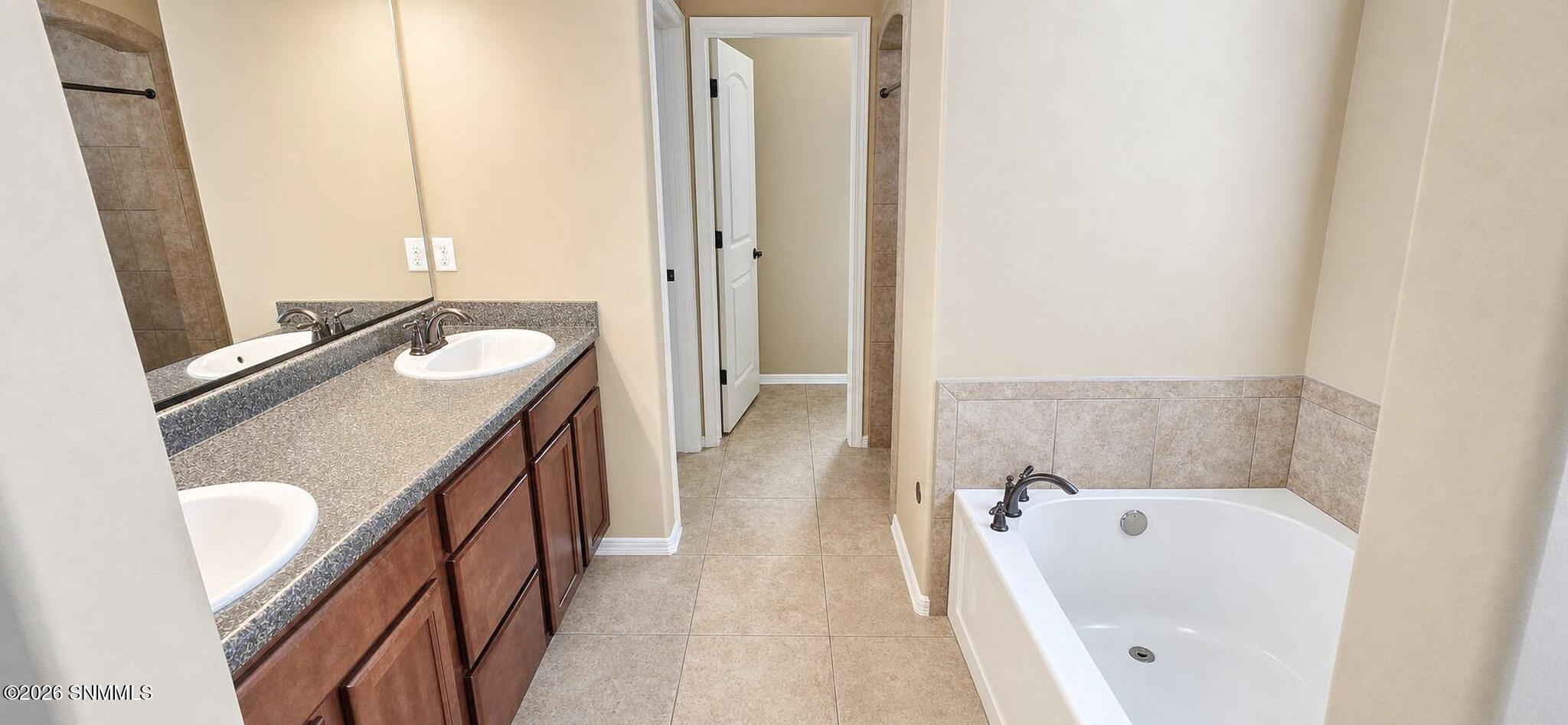 3914 Sombra Morada Road Property Photo 13