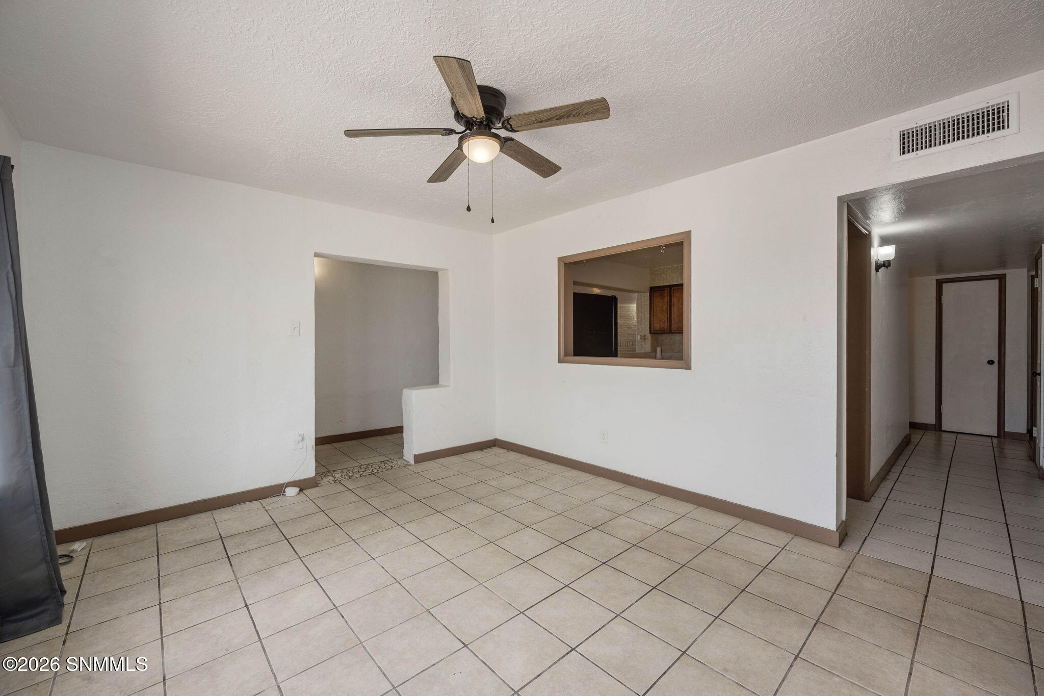 520 Lujan Street Property Photo 10