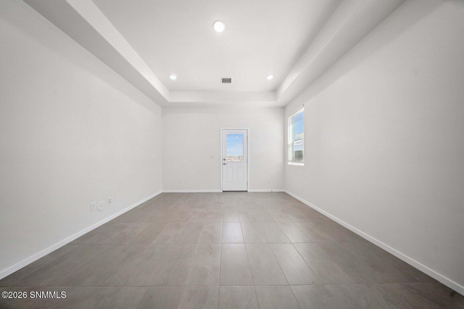 7532 Sierra Este Place Property Photo 8