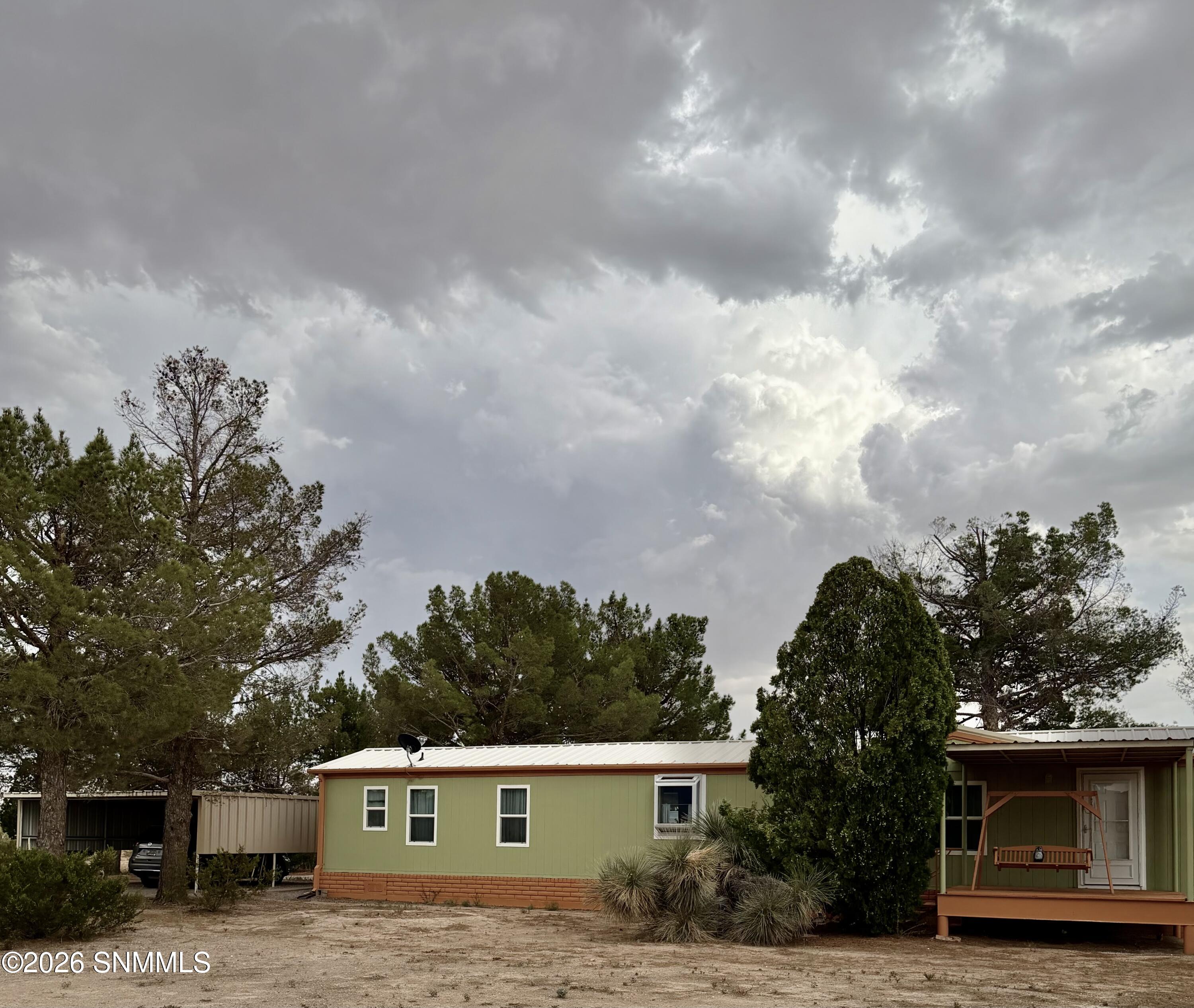 2 Arapaho Road Property Photo 3