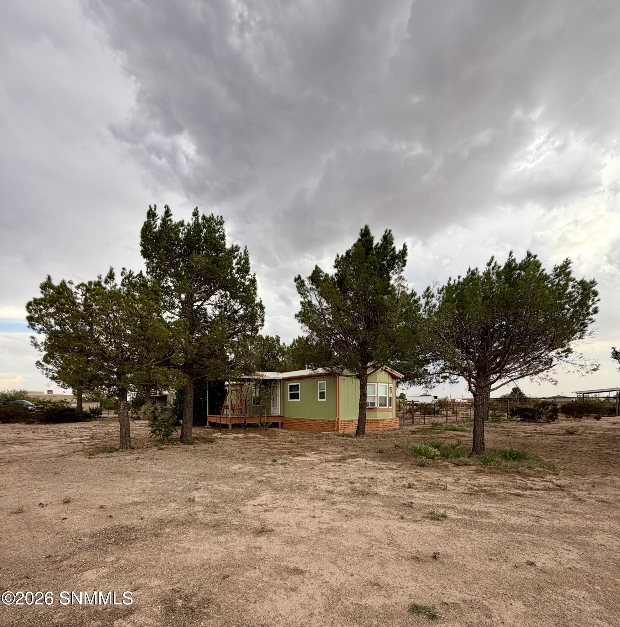 2 Arapaho Road Property Photo 4