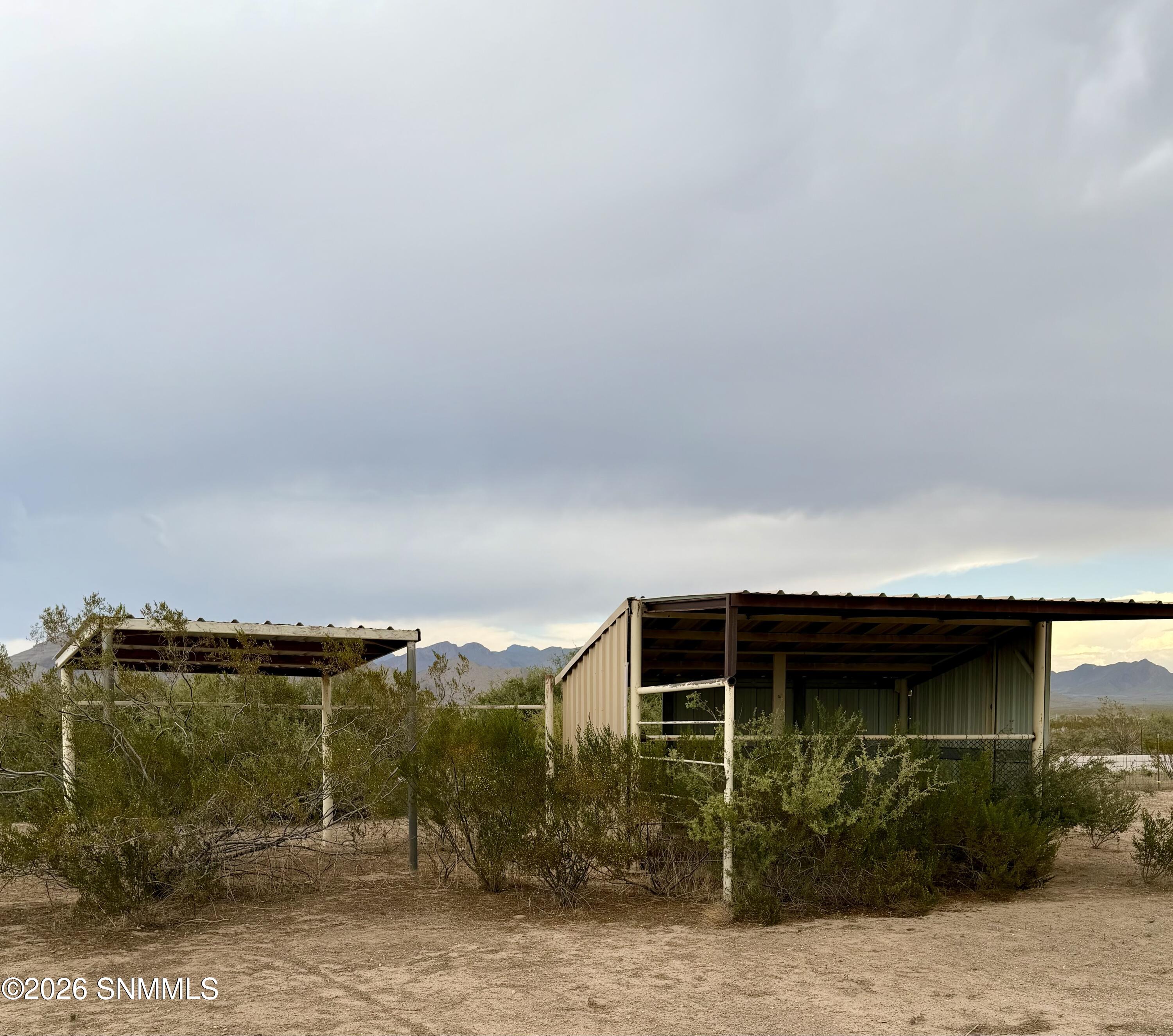 2 Arapaho Road Property Photo 6