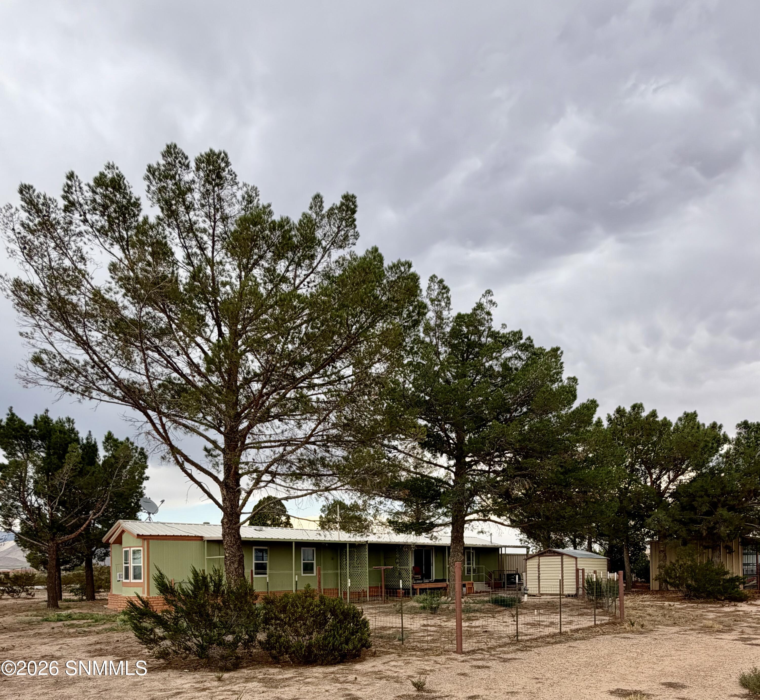 2 Arapaho Road Property Photo 11