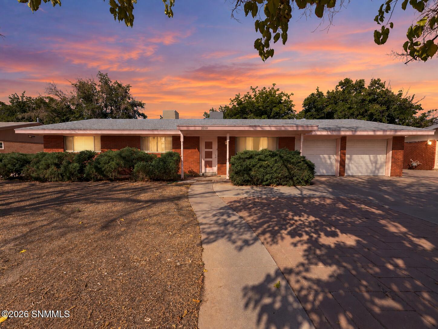 2050 Enzie Drive Property Photo 1