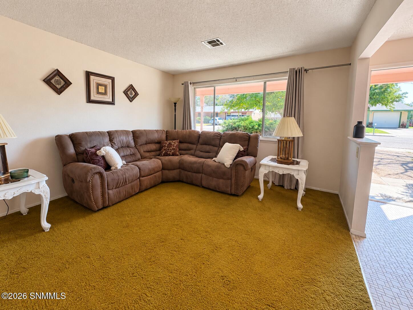 2050 Enzie Drive Property Photo 2