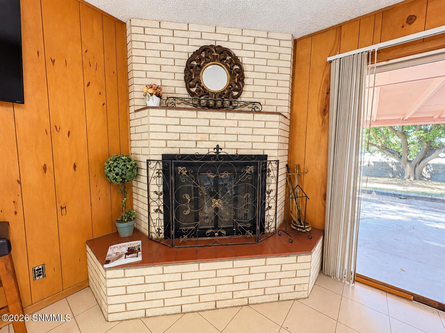 2050 Enzie Drive Property Photo 10