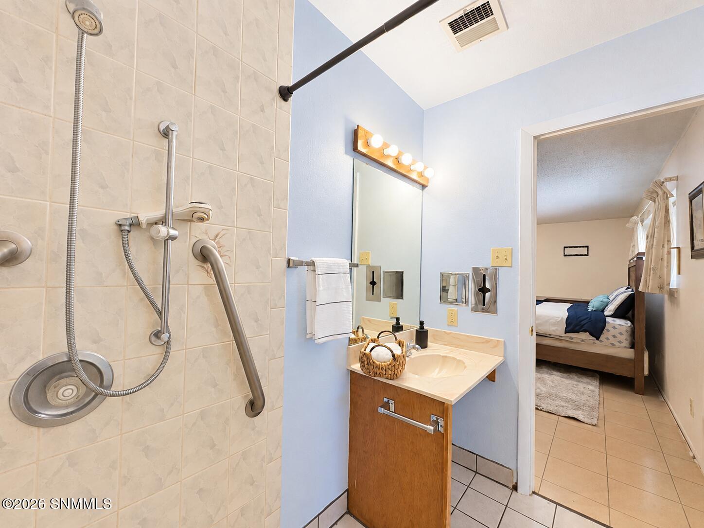 2050 Enzie Drive Property Photo 20