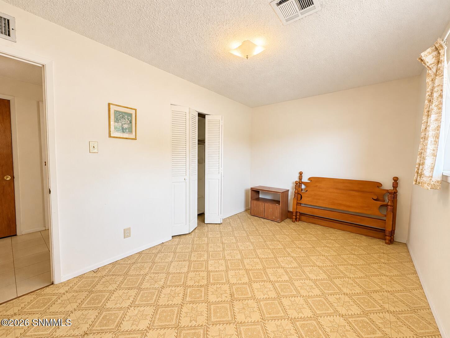 2050 Enzie Drive Property Photo 21