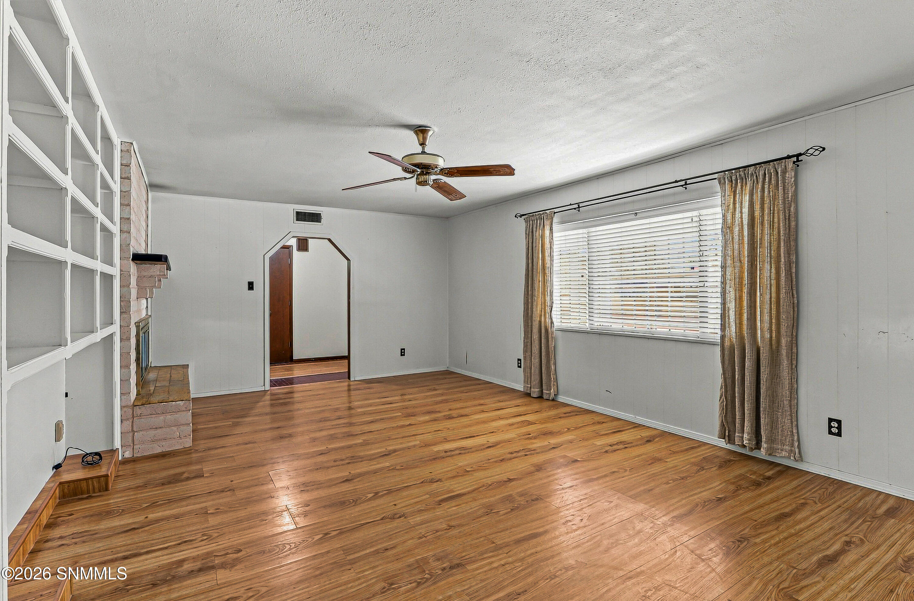 613 San Ysidro Road Property Photo 6