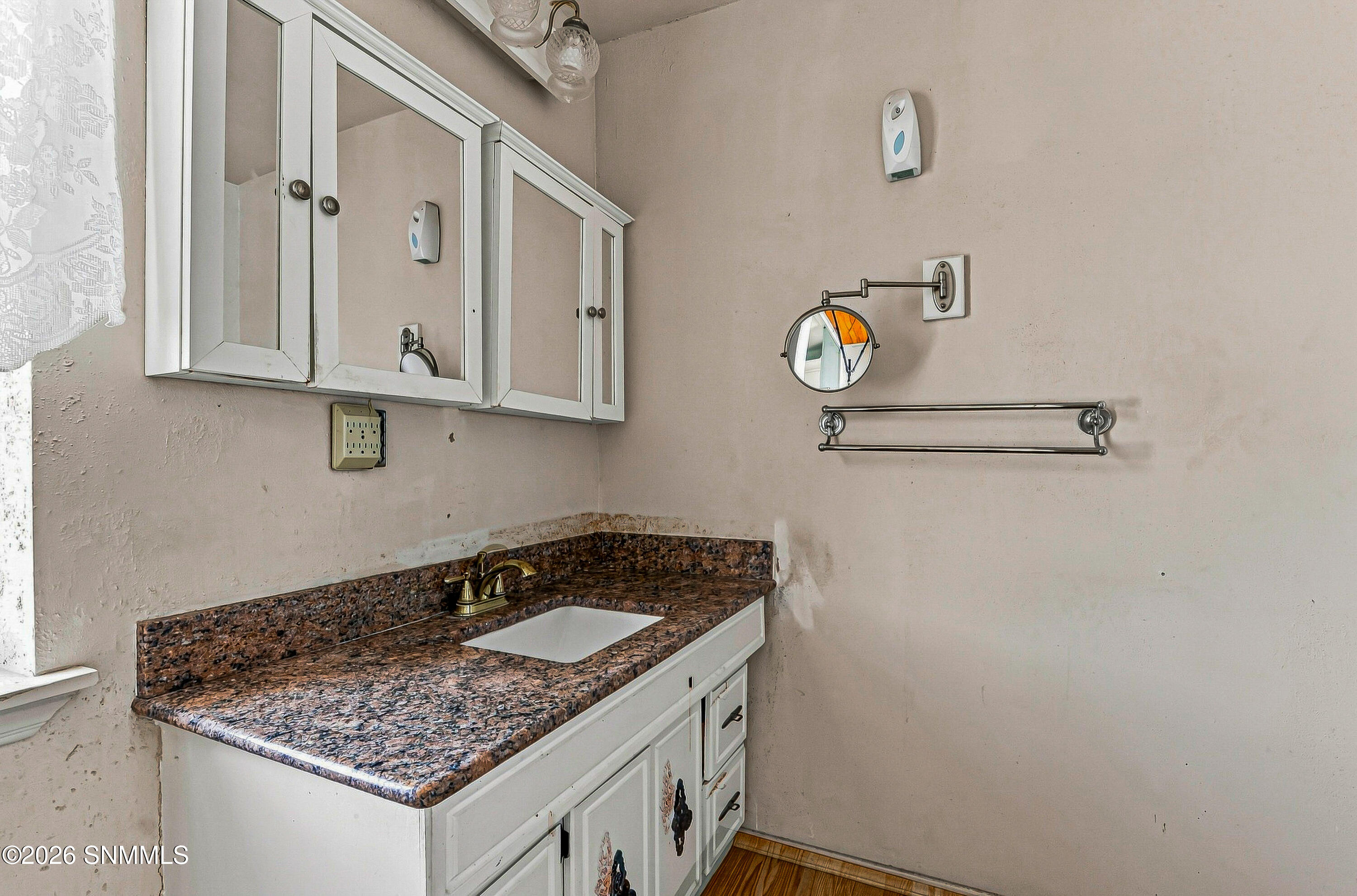 613 San Ysidro Road Property Photo 19
