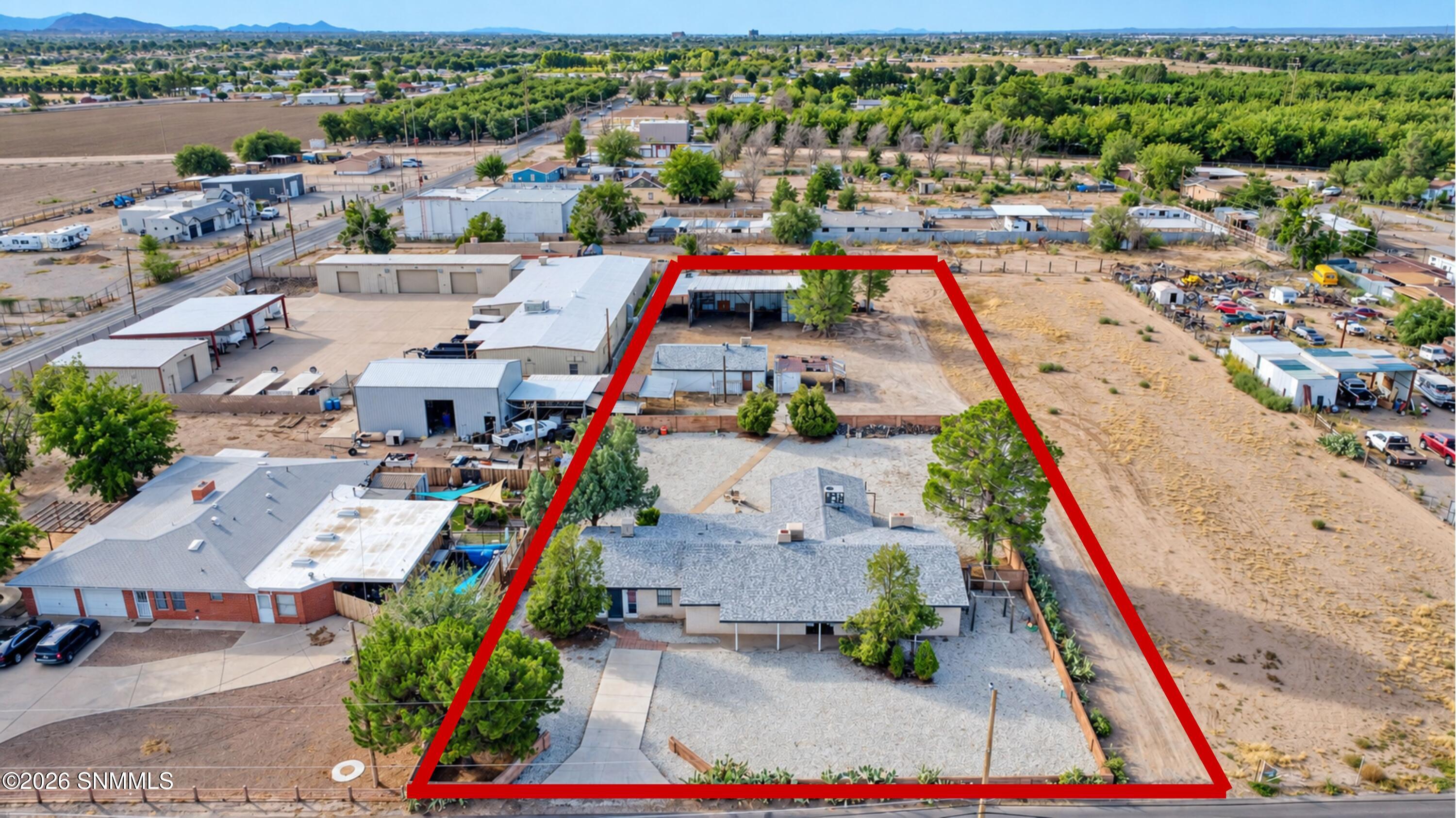 613 San Ysidro Road Property Photo 41