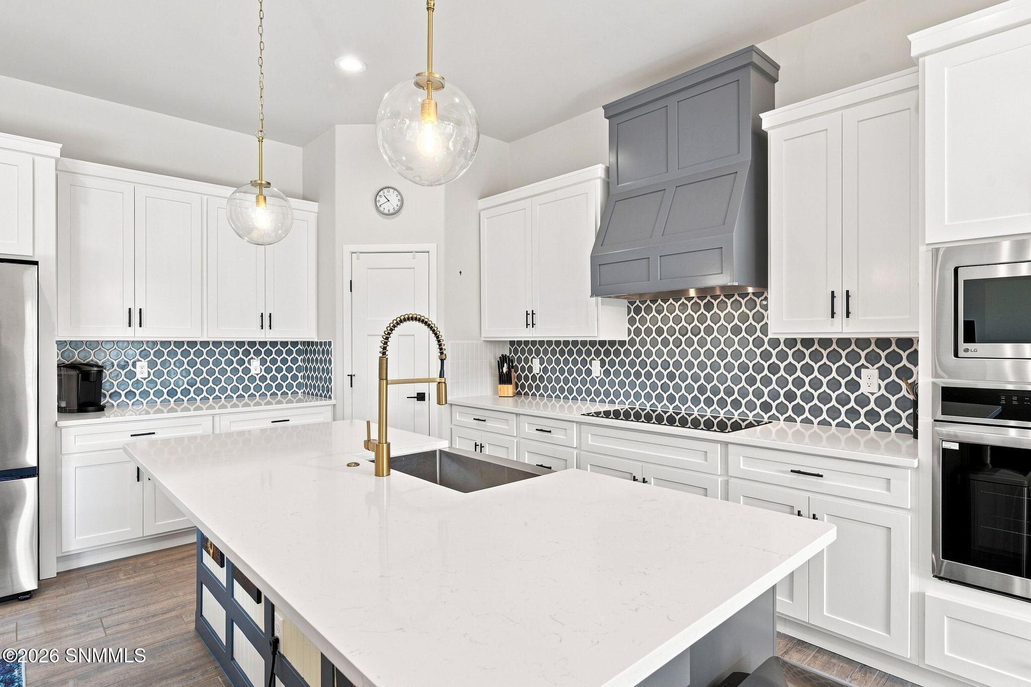 2640 Blue Heron Place Property Photo 12