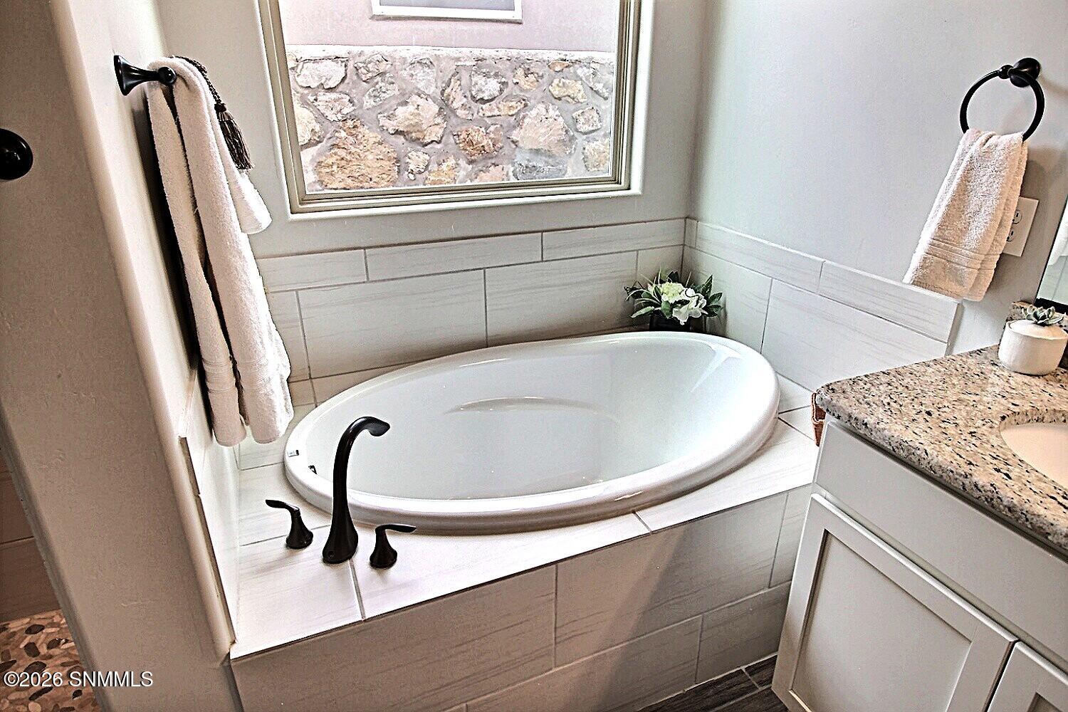3824 San Marino Road Property Photo 29