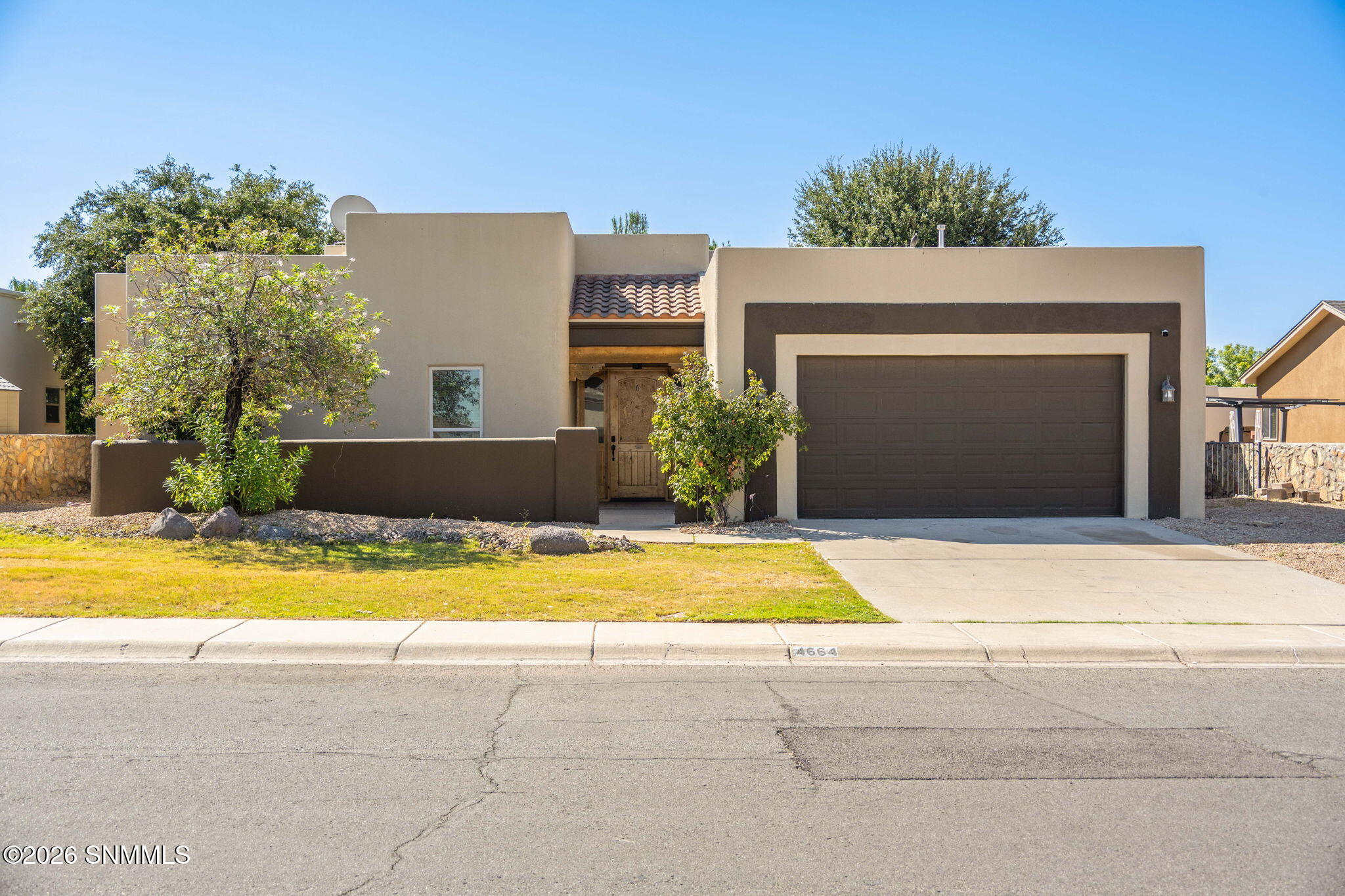 4664 Mesa Rico Drive Property Photo 6