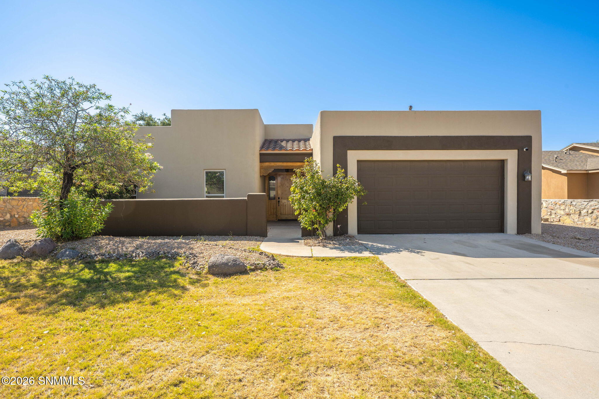 4664 Mesa Rico Drive Property Photo 8