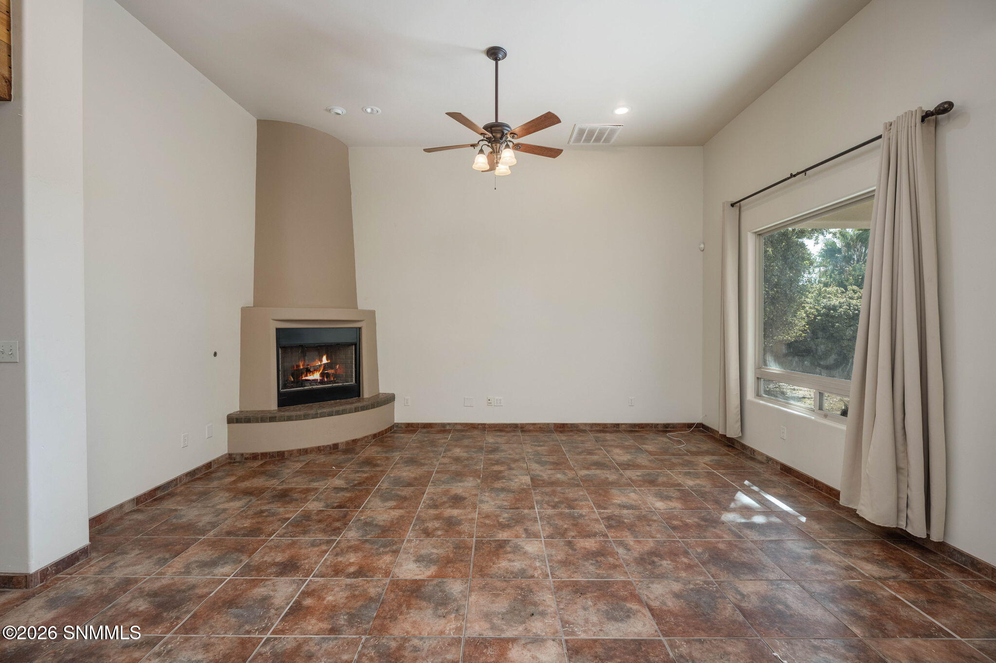 4664 Mesa Rico Drive Property Photo 13