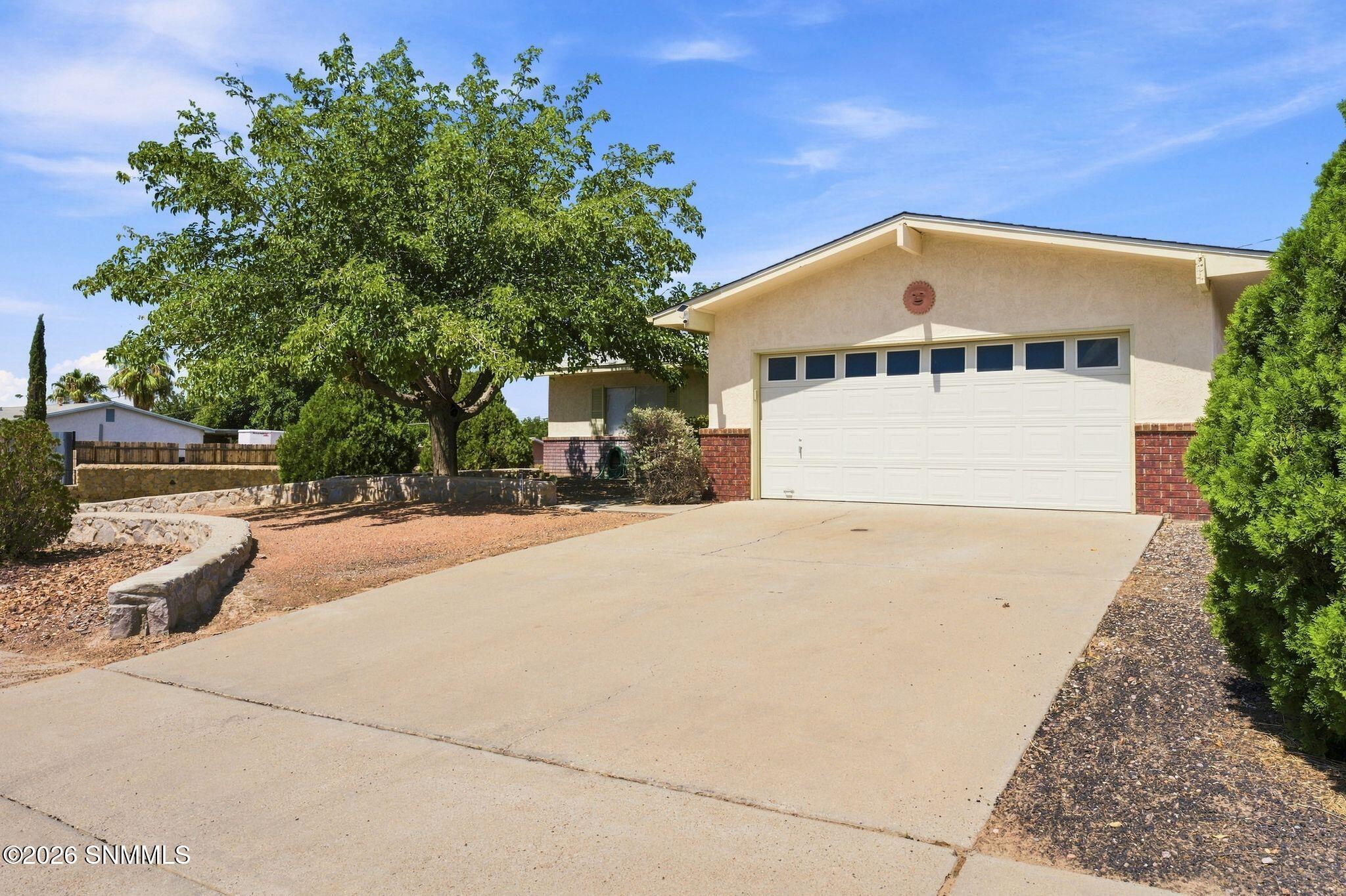 1803 Seldon Avenue Property Photo 3