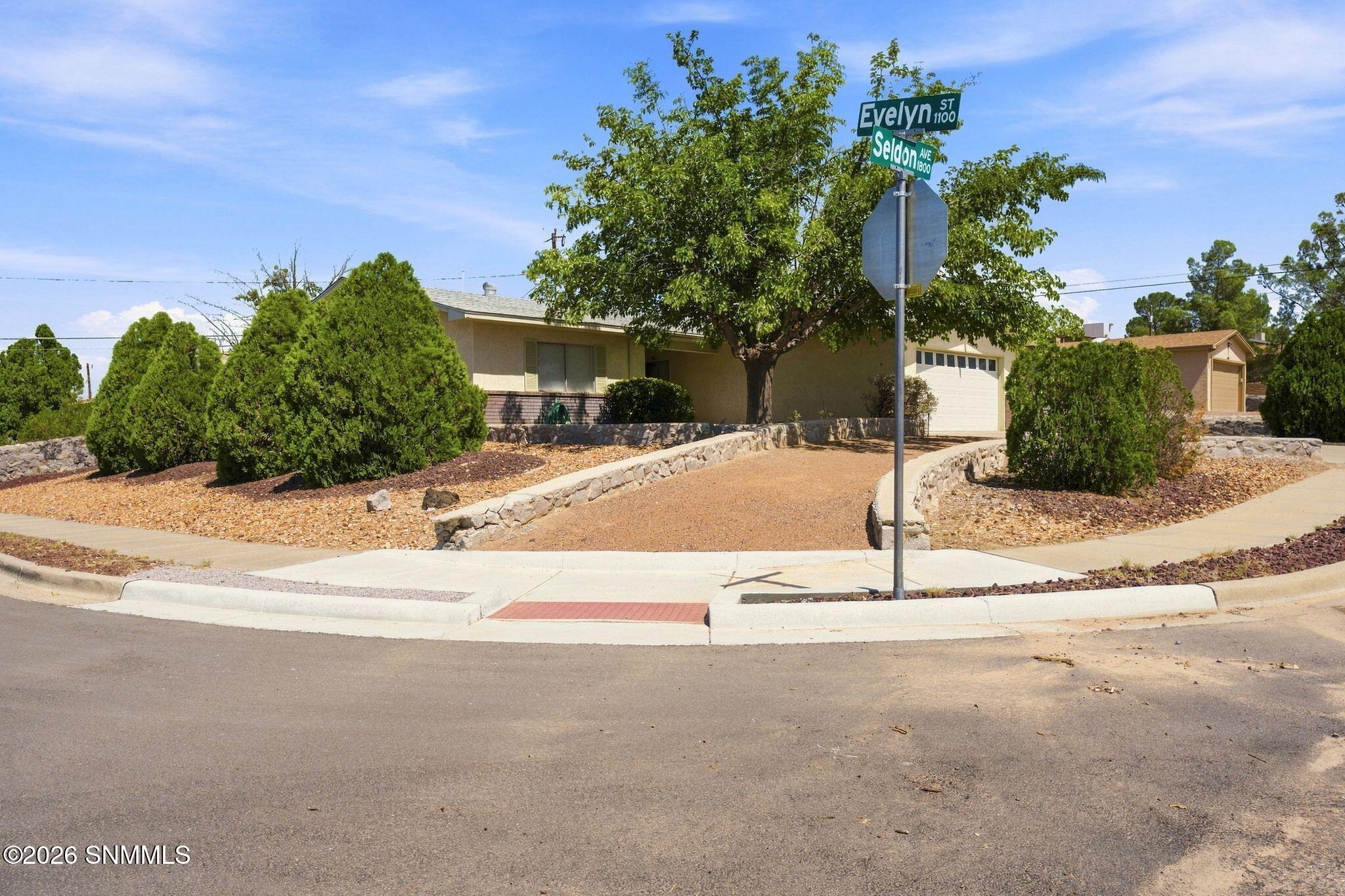 1803 Seldon Avenue Property Photo 4