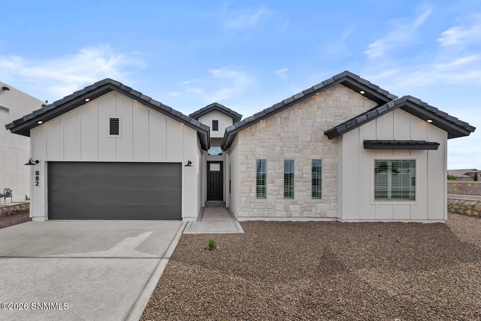 3685 Springhaven Loop Property Photo 1