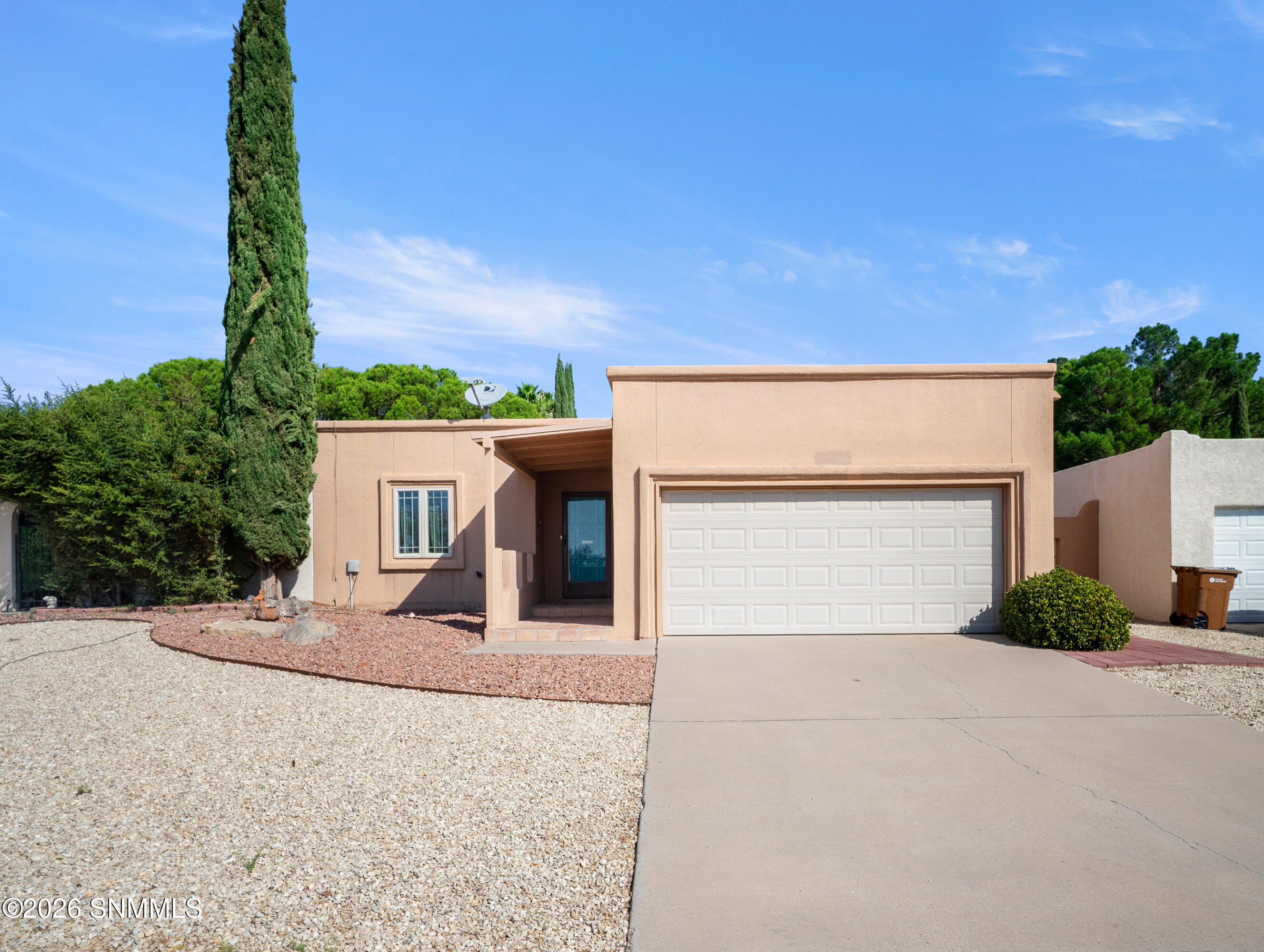 3135 Executive Hills Road Property Photo 1